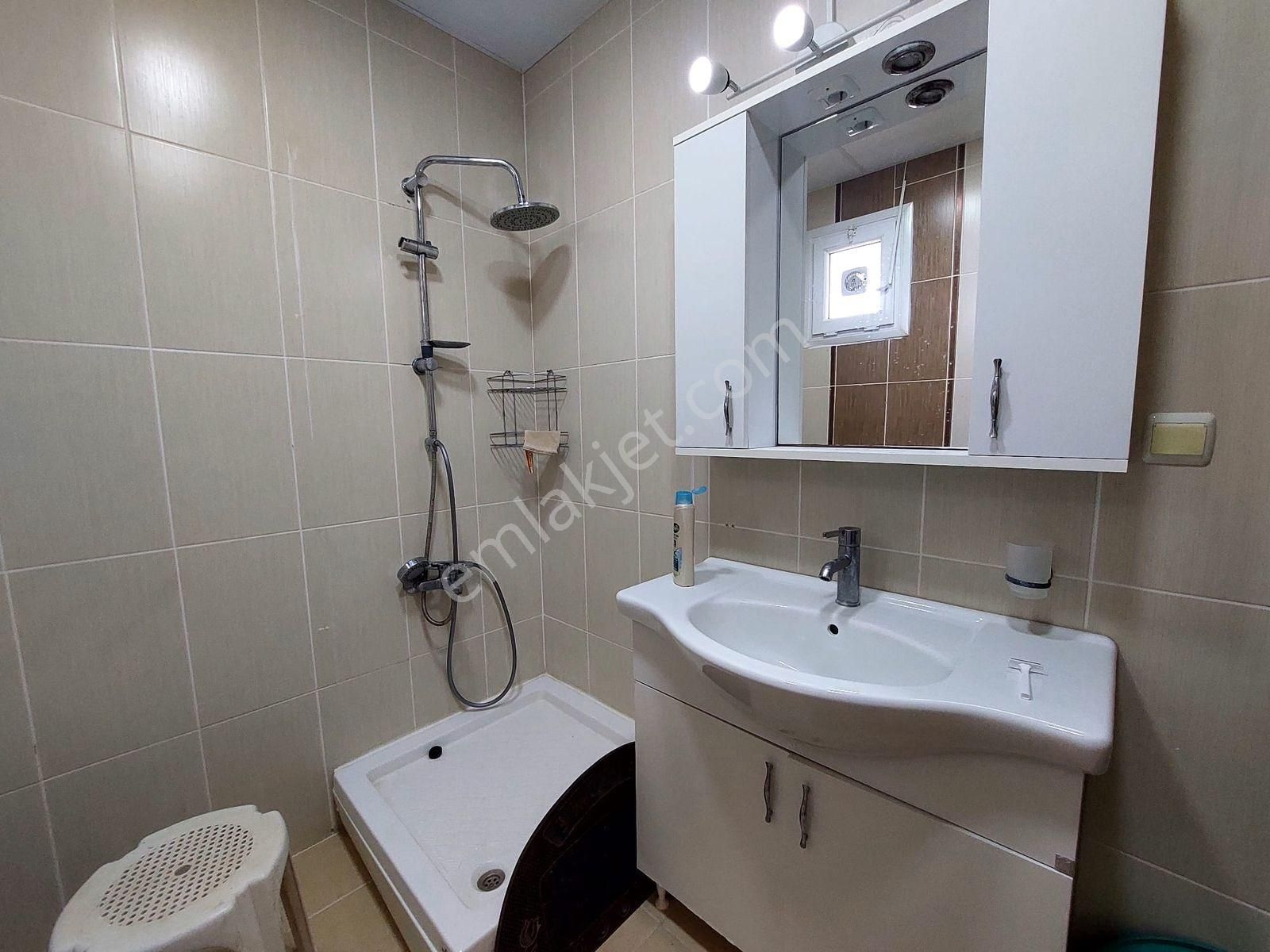 Havuzlu - Doğalgazlı Ve Deniz Manzaralı Geniş 3+1 Daire - Görsel 27