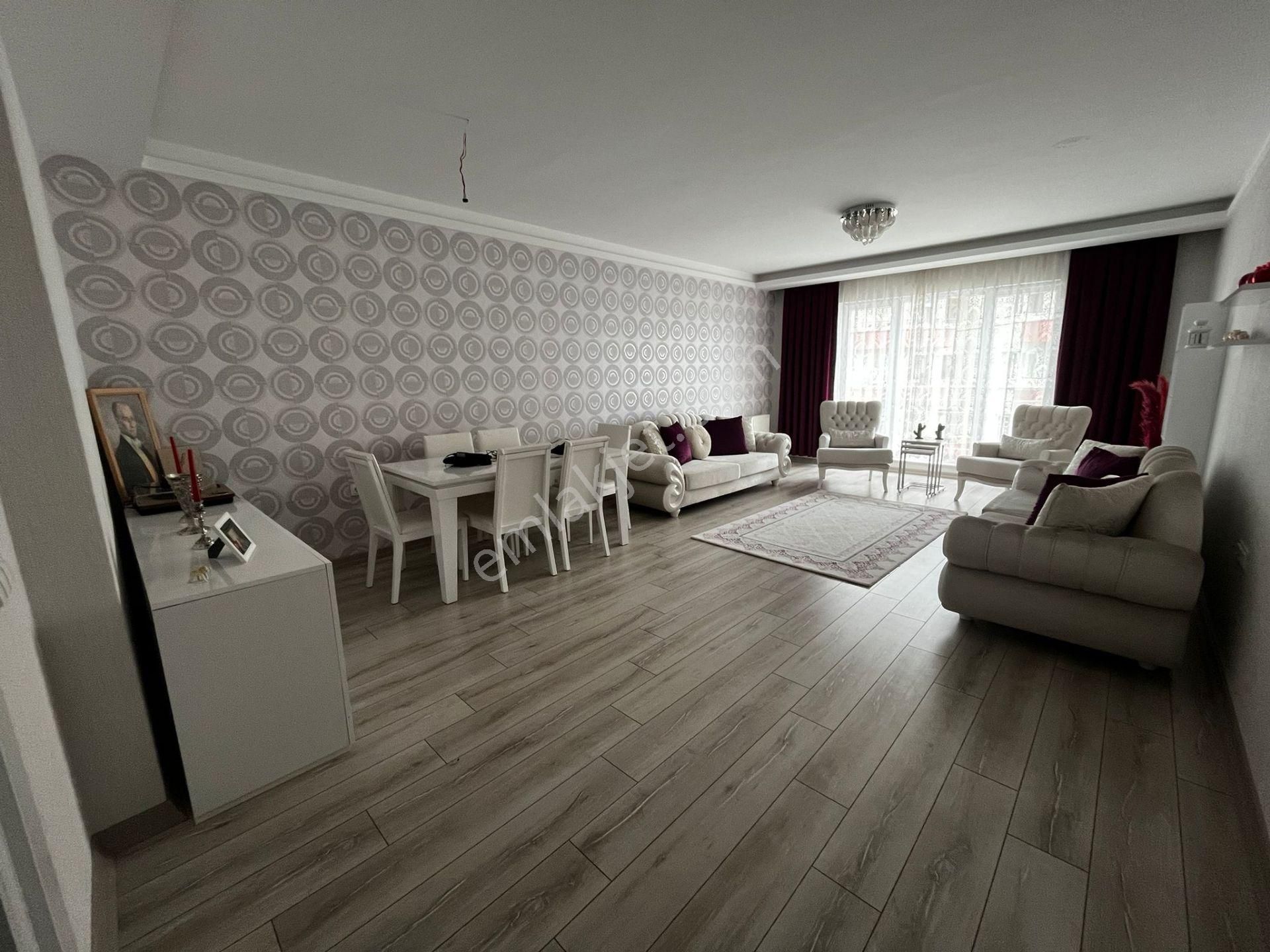 Sincan Selçuklu Mh.de Gold Lıfe Sitesinde Ara Kat Ultra Lüks Satılık 4+1 Satılık Daire - Görsel 6