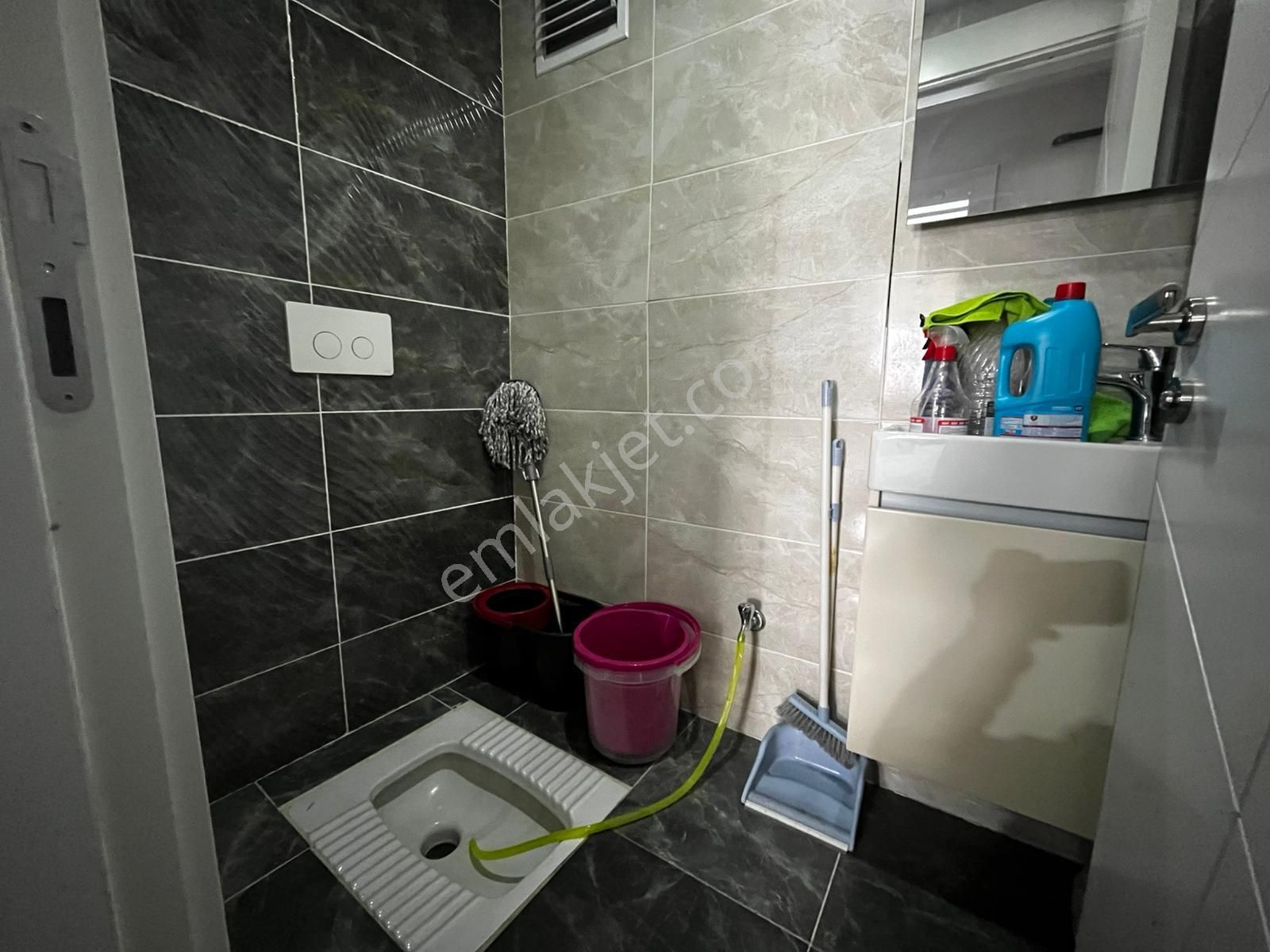 Sincan Selçuklu Mh.de Gold Lıfe Sitesinde Ara Kat Ultra Lüks Satılık 4+1 Satılık Daire - Görsel 24