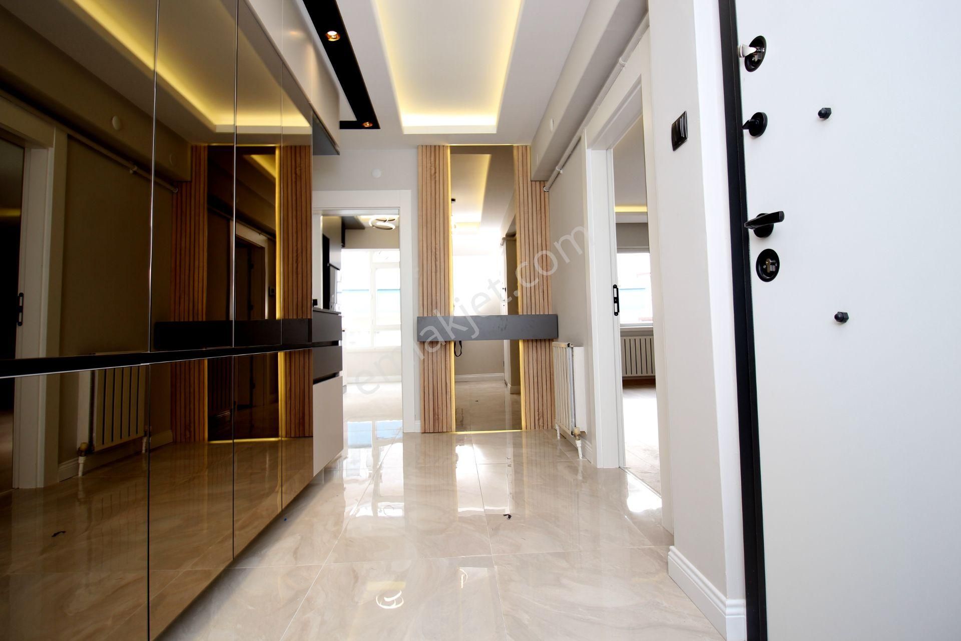 Emre Emlak'tan Selçuklu'da Katta Full Modern Yapı'da 3+1 Satılık Daire - Görsel 20