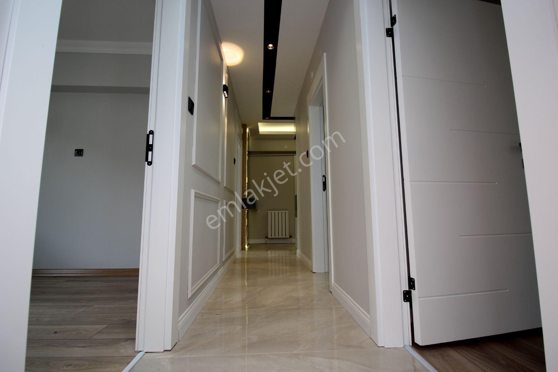 Emre Emlak'tan Selçuklu'da Katta Full Modern Yapı'da 3+1 Satılık Daire - Görsel 17