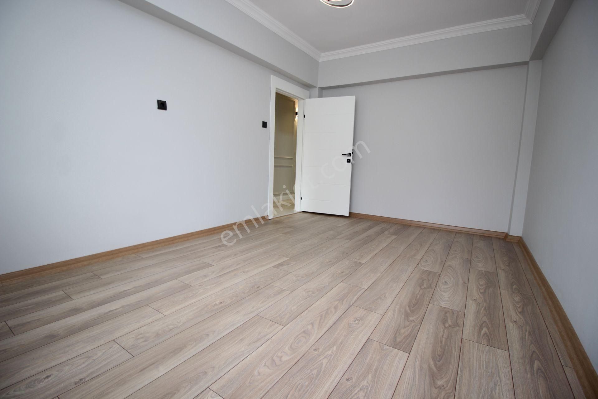 Emre Emlak'tan Selçuklu'da Katta Full Modern Yapı'da 3+1 Satılık Daire - Görsel 11