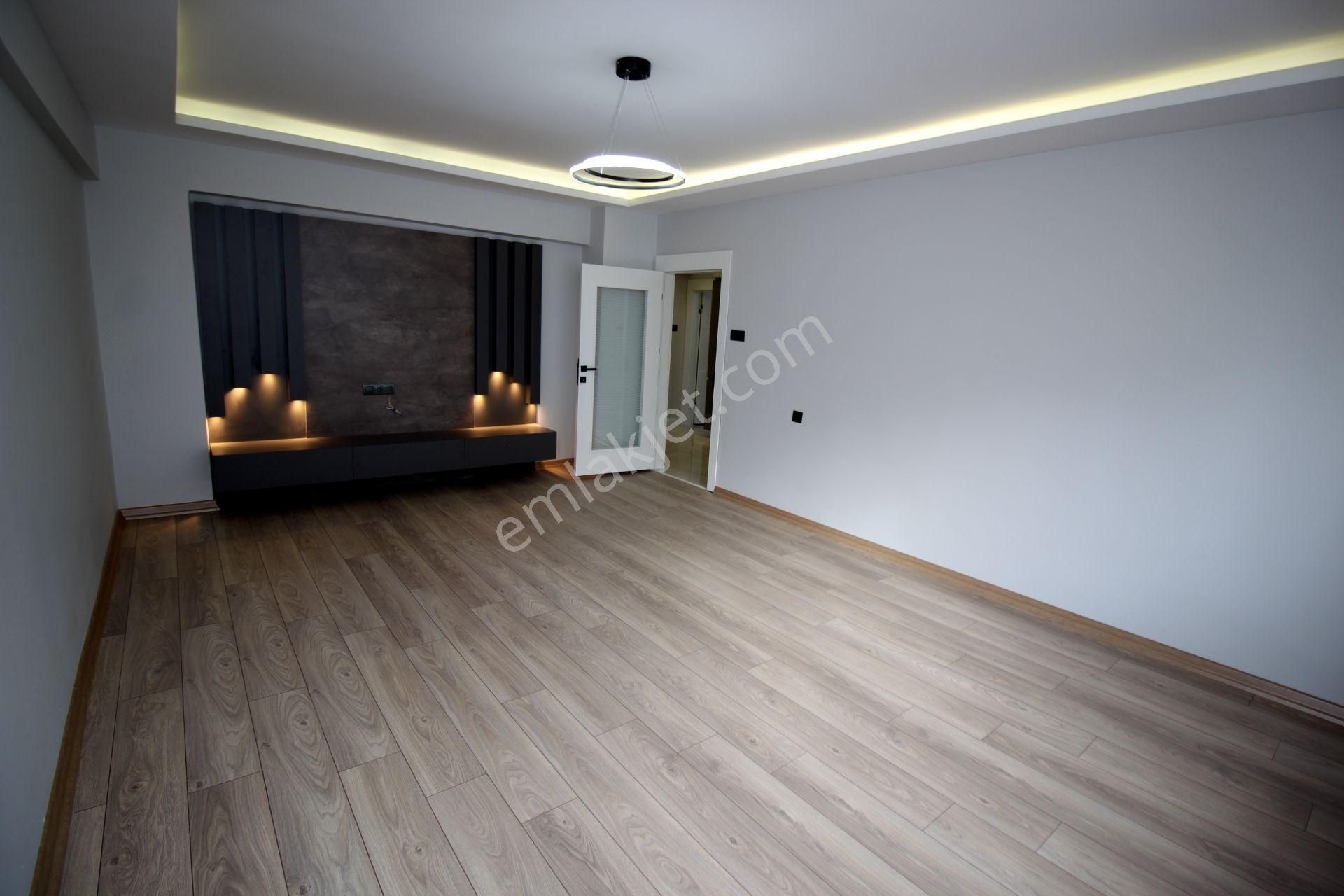 Emre Emlak'tan Selçuklu'da Katta Full Modern Yapı'da 3+1 Satılık Daire - Görsel 9