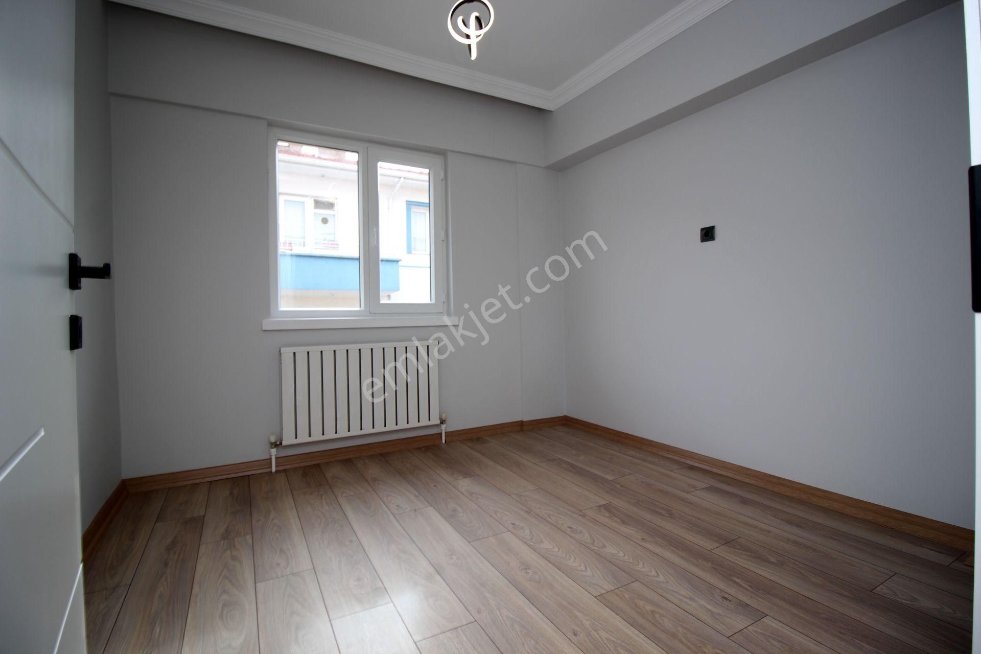 Emre Emlak'tan Selçuklu'da Katta Full Modern Yapı'da 3+1 Satılık Daire - Görsel 12