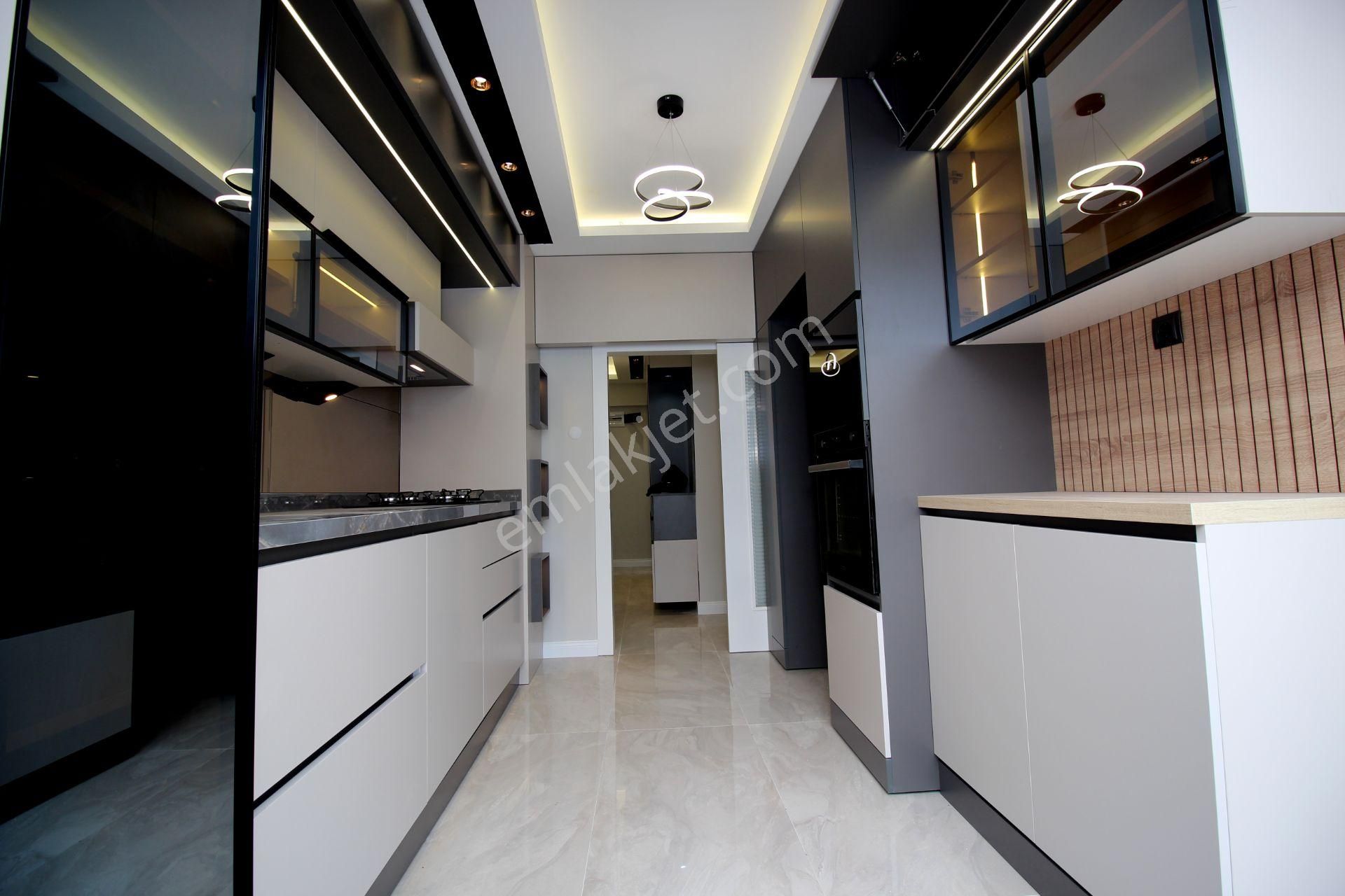 Emre Emlak'tan Selçuklu'da Katta Full Modern Yapı'da 3+1 Satılık Daire - Görsel 5