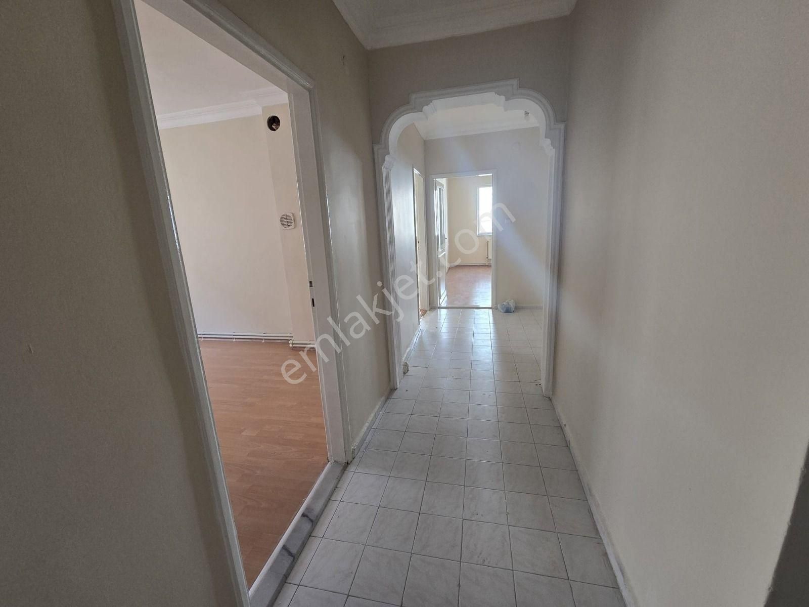 Esentepe Mah.yıldırım Kent Sitesi 3+1 Kiralık Temiz Daire - Görsel 6