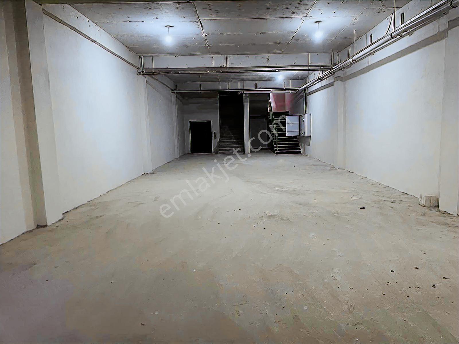 Antekste 1000 M² İmalata Uygun Kiralık Sanayi Dükkanı - Görsel 4