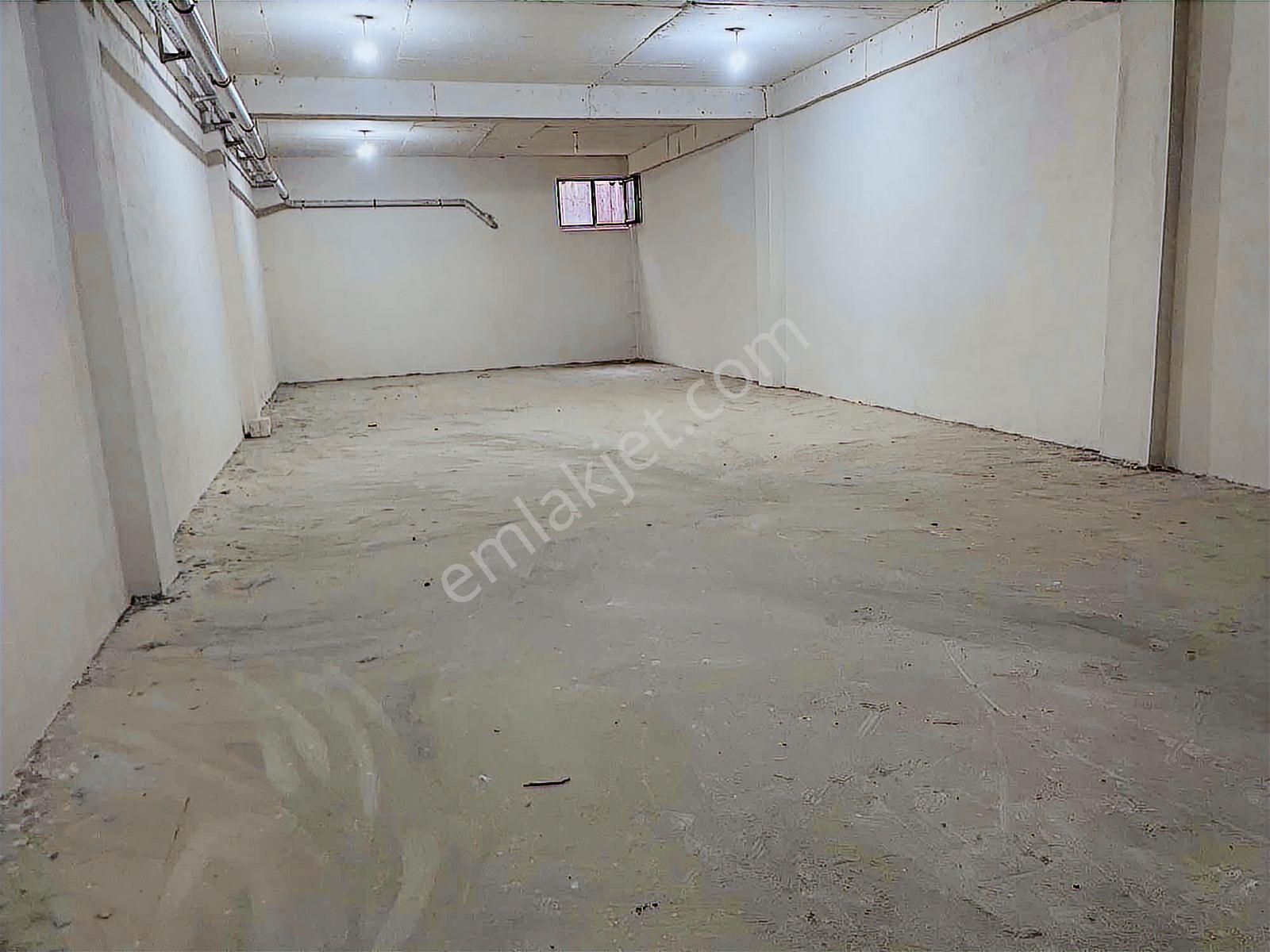 Antekste 1000 M² İmalata Uygun Kiralık Sanayi Dükkanı - Görsel 3