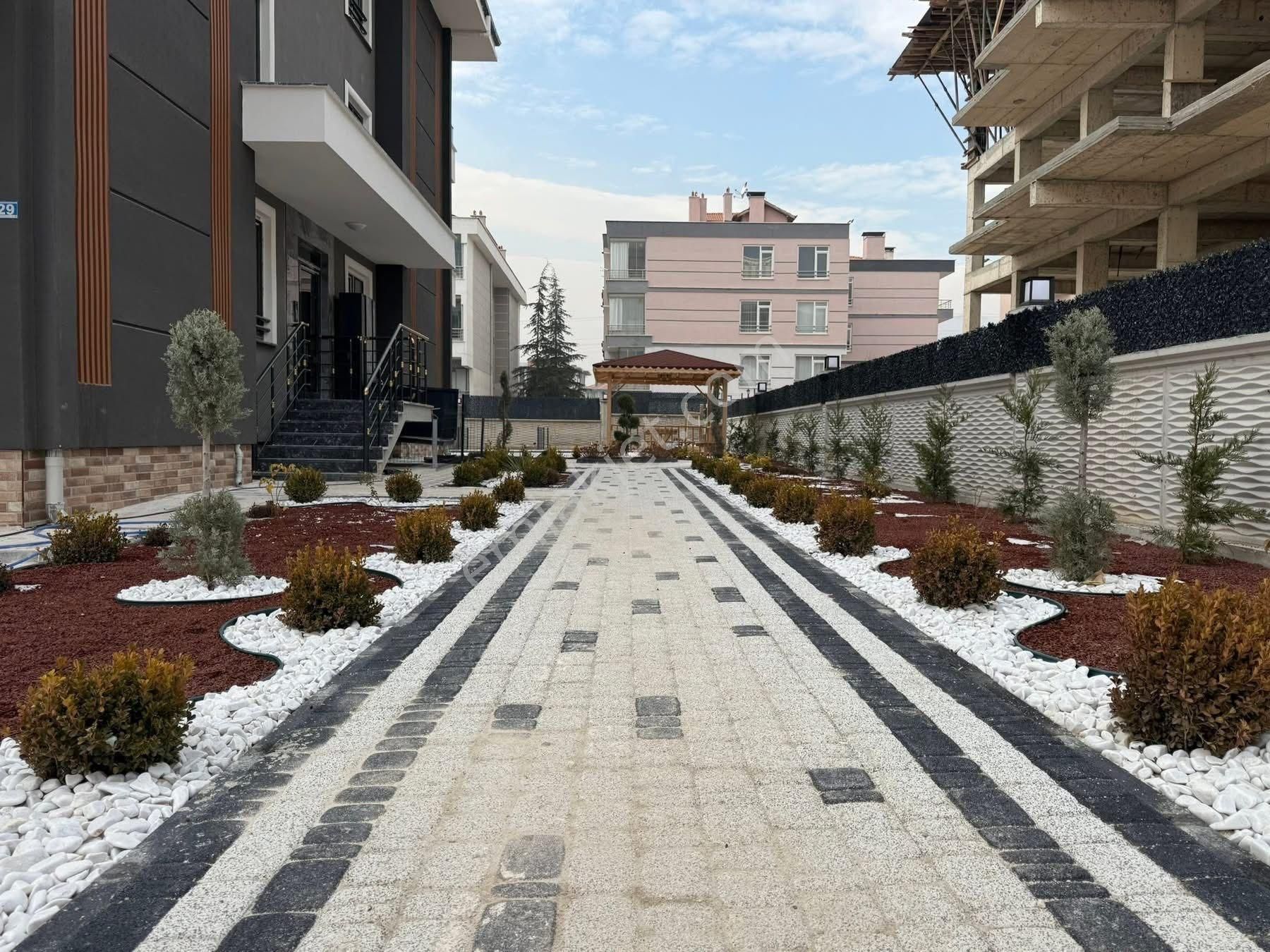 Selahaddin Eyyubi Mah’de Sıfır İskânlı Kahramanlar Caddesinde Ultra Lüx Hobi Bahçeli 3,5+1 Daireler - Görsel 35