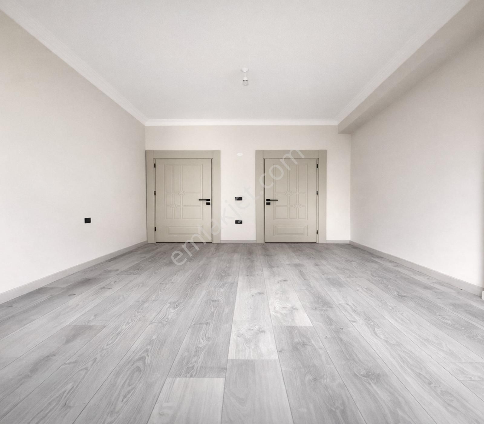 Beylikdüzü'nde Full Site Konseptinde Geniş M2 Fırsat Daire - Görsel 24