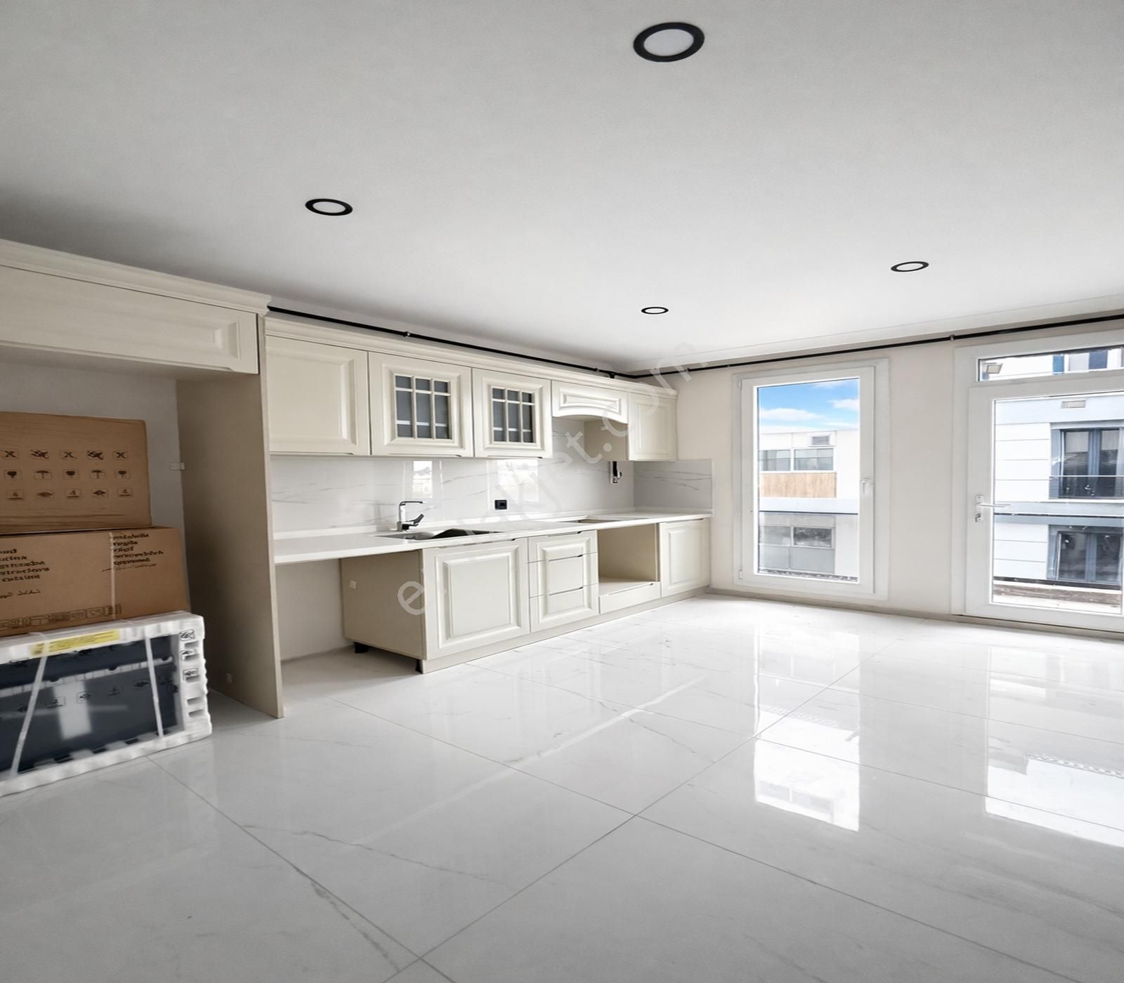 Beylikdüzü'nde Full Site Konseptinde Geniş M2 Fırsat Daire - Görsel 35