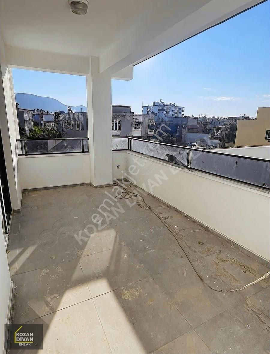 Kozan Divan Emlak'tan A Kalite Sıfır 3+1 - Görsel 14