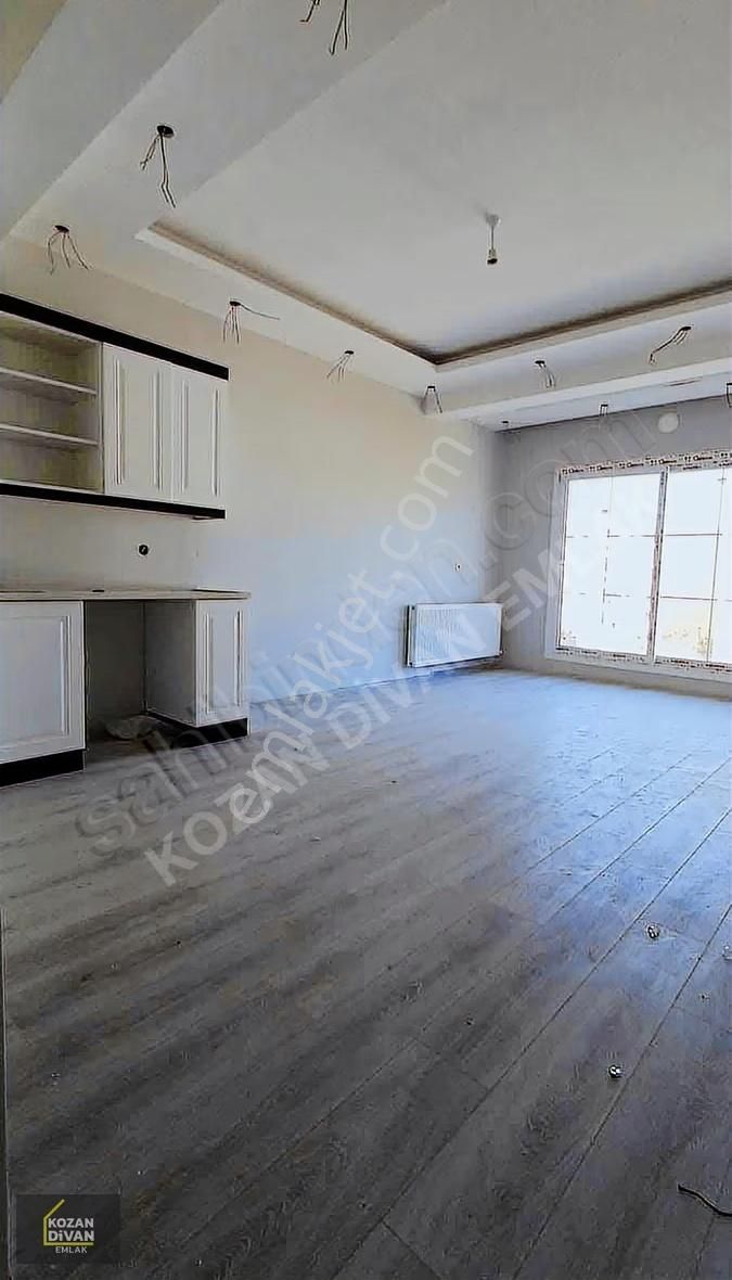 Kozan Divan Emlak'tan Üniversite Kavşağında Sıfır 3+1 - Görsel 6