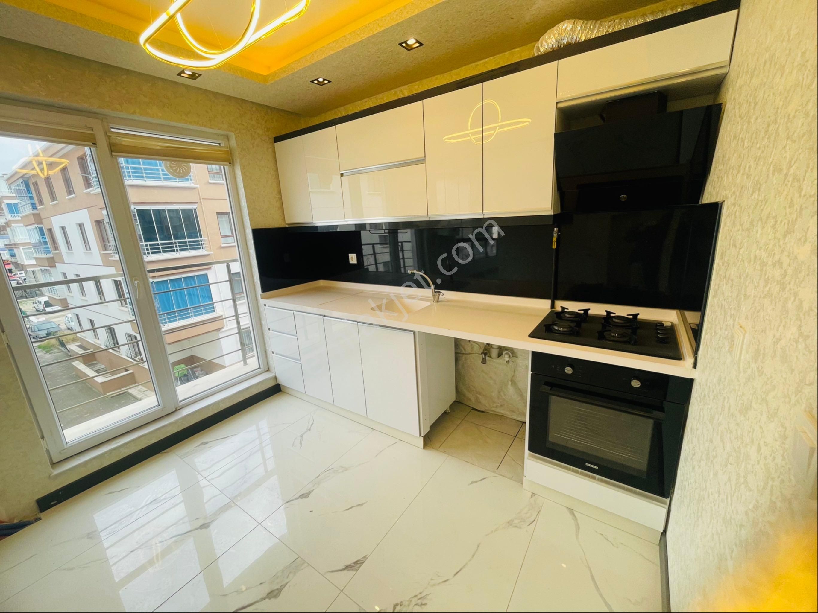 Öz Eda Emlak Dan Satılık Full Yapılı 3+1 Daire Bağlum Hisar Da - Görsel 2