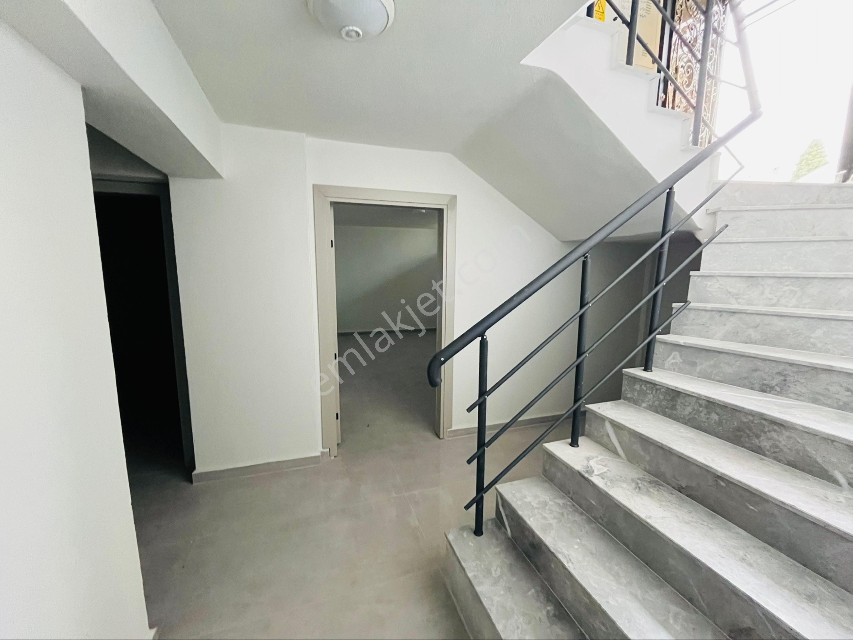 Güre Köy Meydanın Da Kazdağları Eteklerinde 1+1 2+1 Uygun Lüx Sıfır Daire - Görsel 26