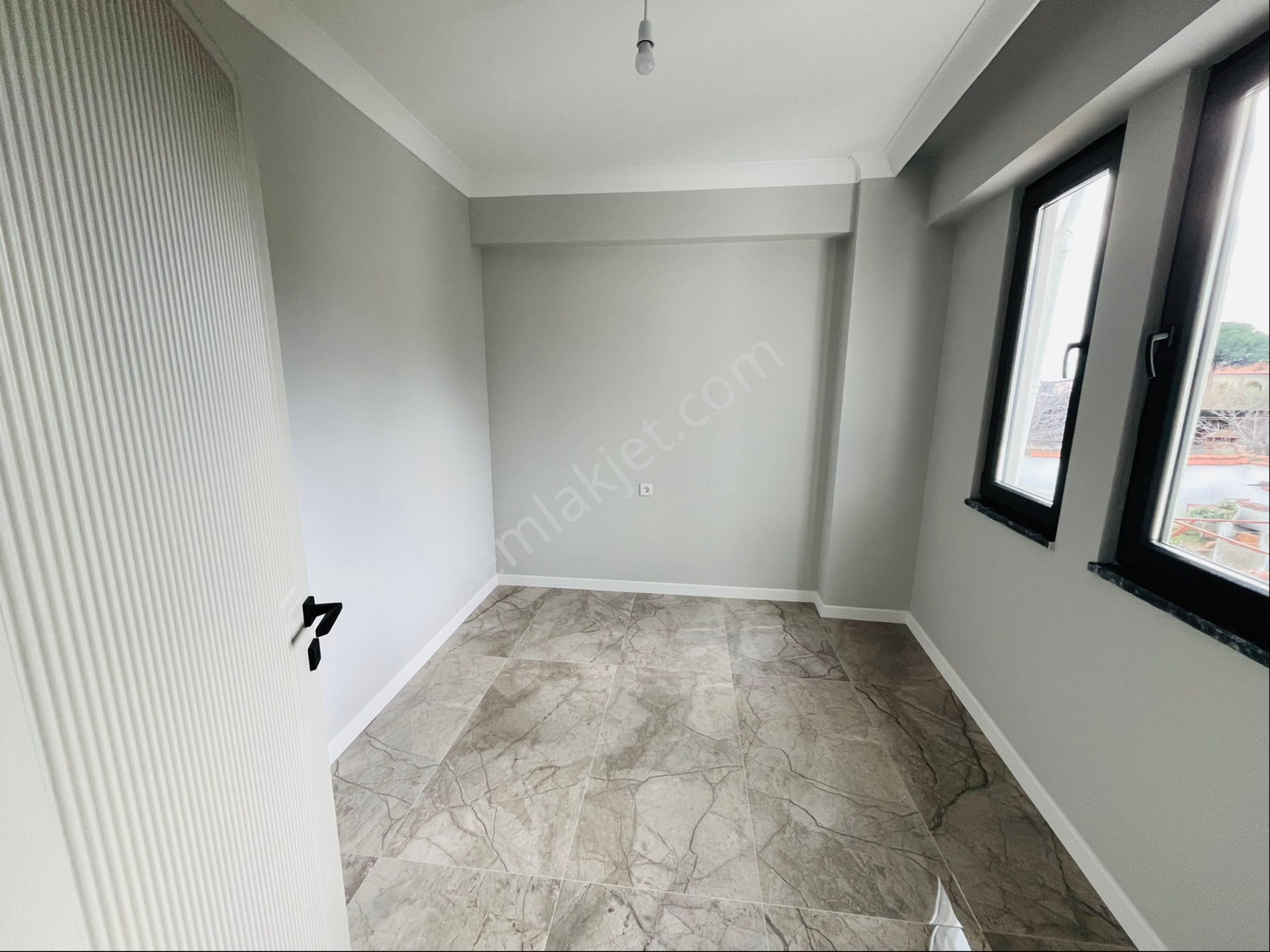 Güre Köy Meydanın Da Kazdağları Eteklerinde 1+1 2+1 Uygun Lüx Sıfır Daire - Görsel 32