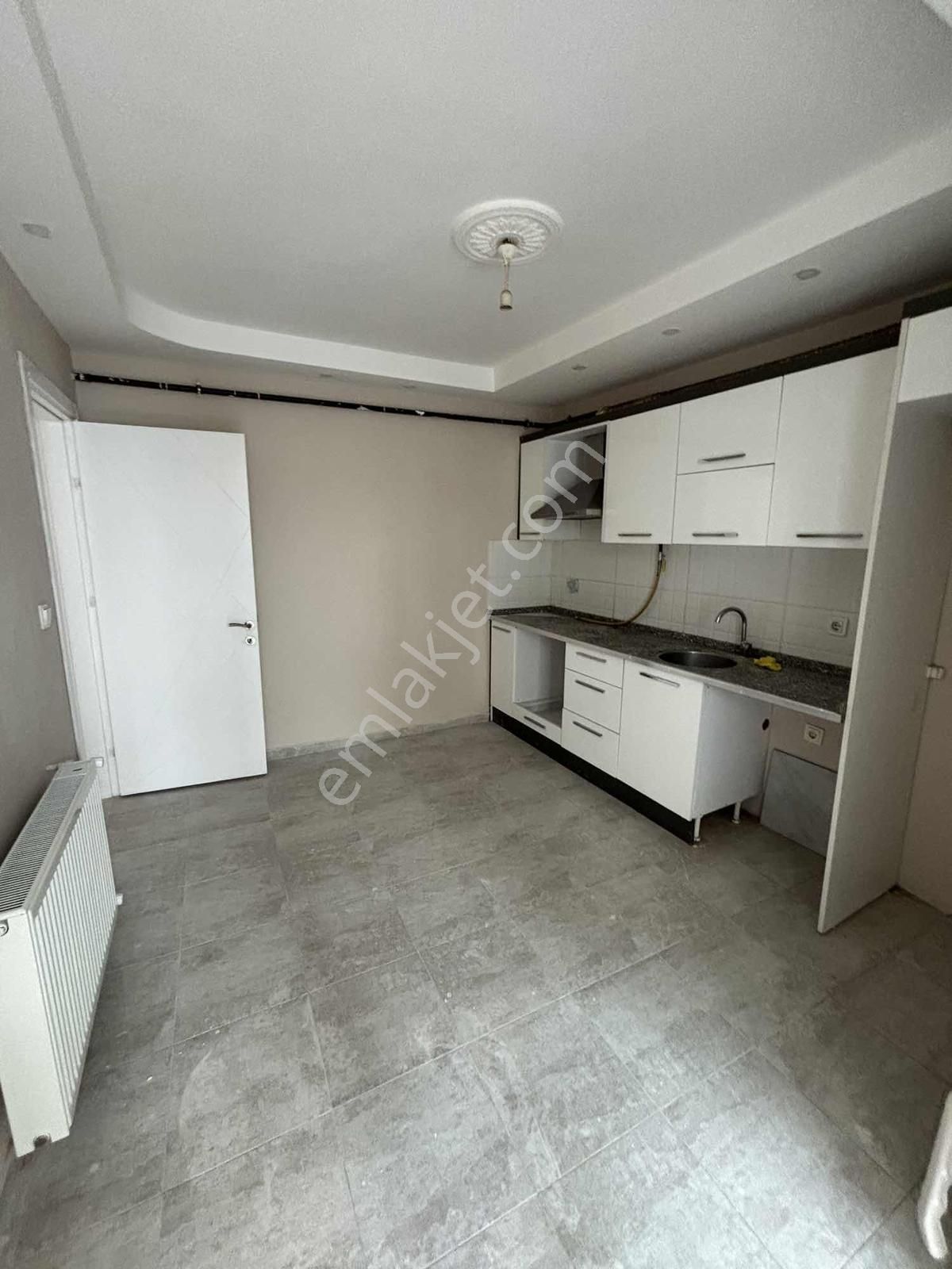 Ayrancılar Merkezde Kiralık 2+1 Çift Cephe D.gazlı Bahçeli Daire - Görsel 7