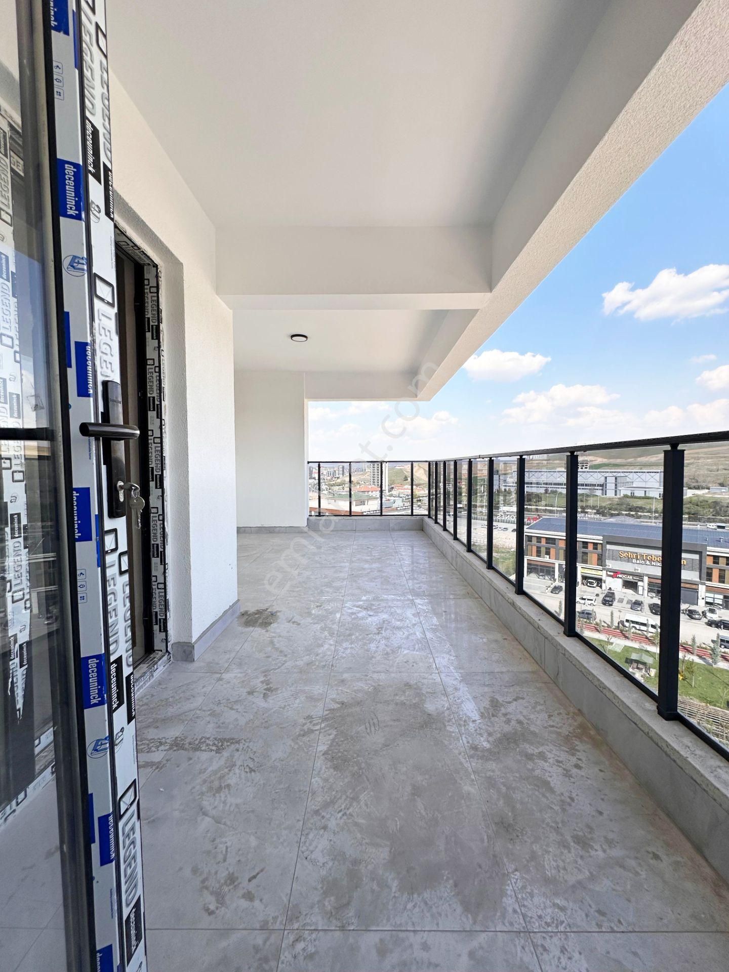 Pursaklar Mehmet Zengin Emlak'tan Fatih Mah. Protokol Yolu Yakını Lutra Lüks Sitede 5.kat 4+1 Daire - Görsel 28