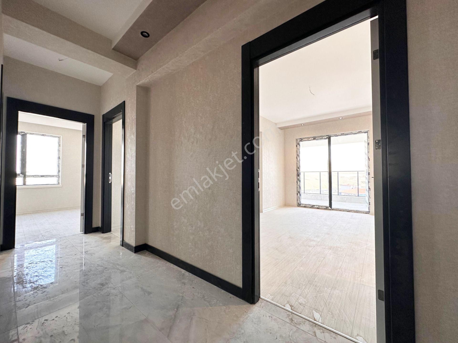 Pursaklar Mehmet Zengin Emlak'tan Fatih Mah. Protokol Yolu Yakını Lutra Lüks Sitede 5.kat 4+1 Daire - Görsel 37