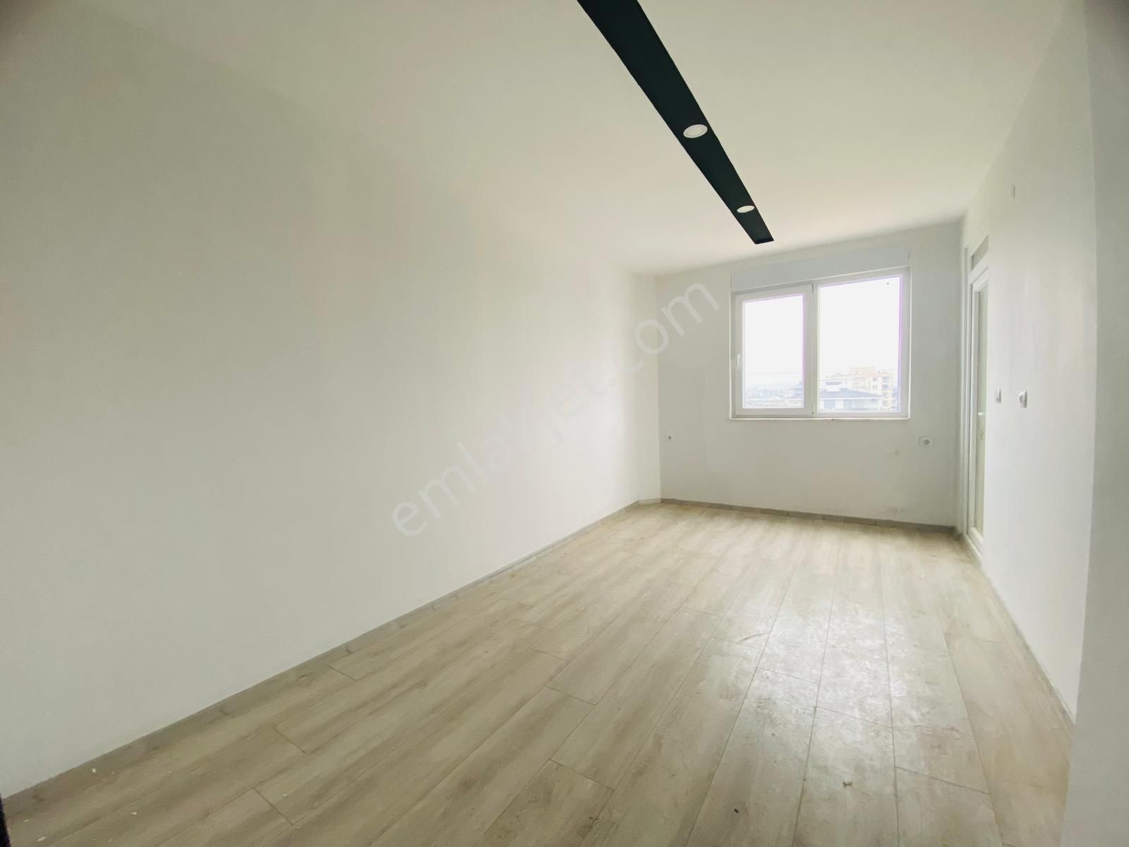 Geniş Kullanışlı Ebeveyn Banyolu Sıfır 4+1 Dubleks - Görsel 15