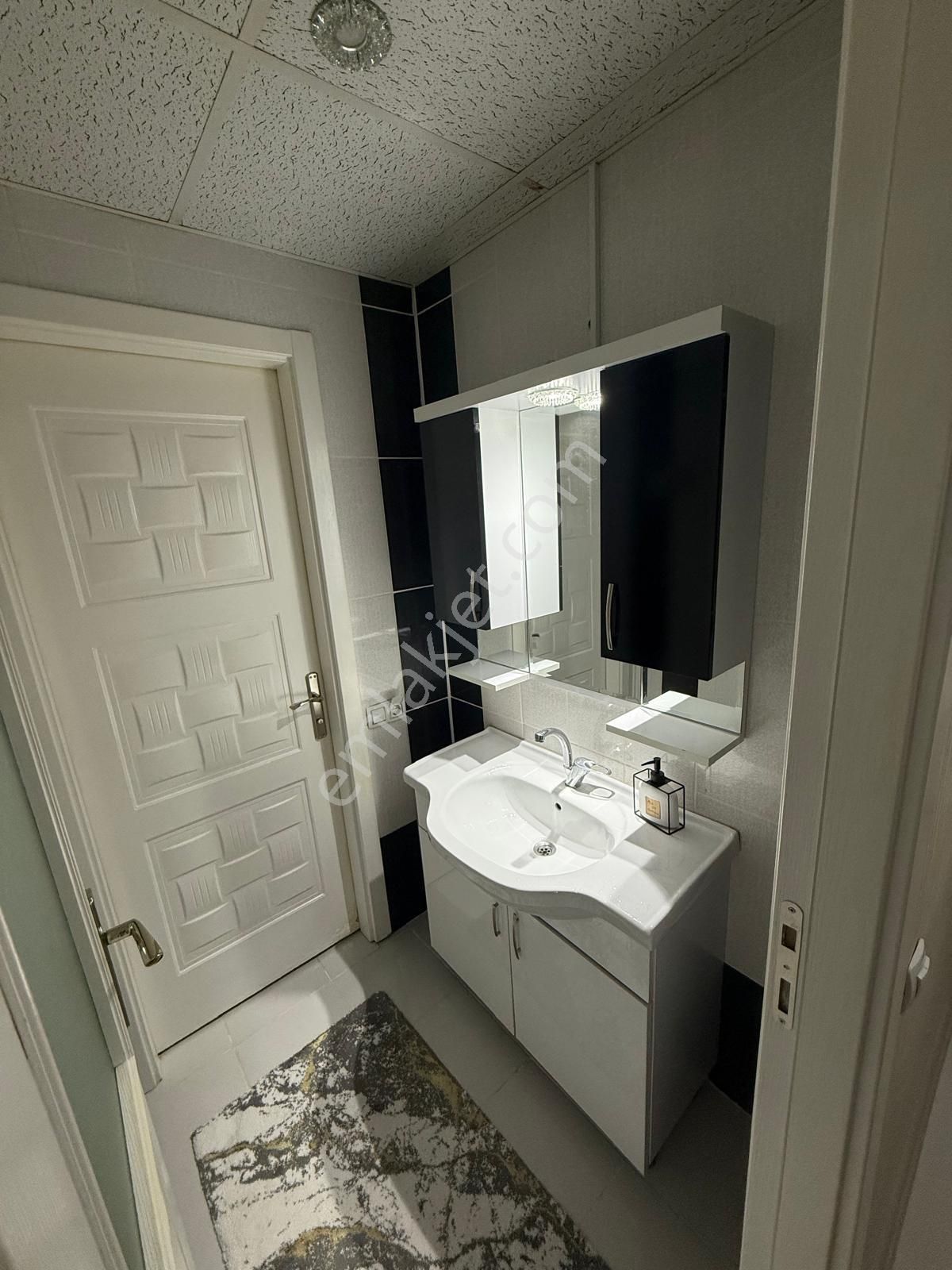 Hicaz Caddesinde Fırsat Lüks Daire - Görsel 12