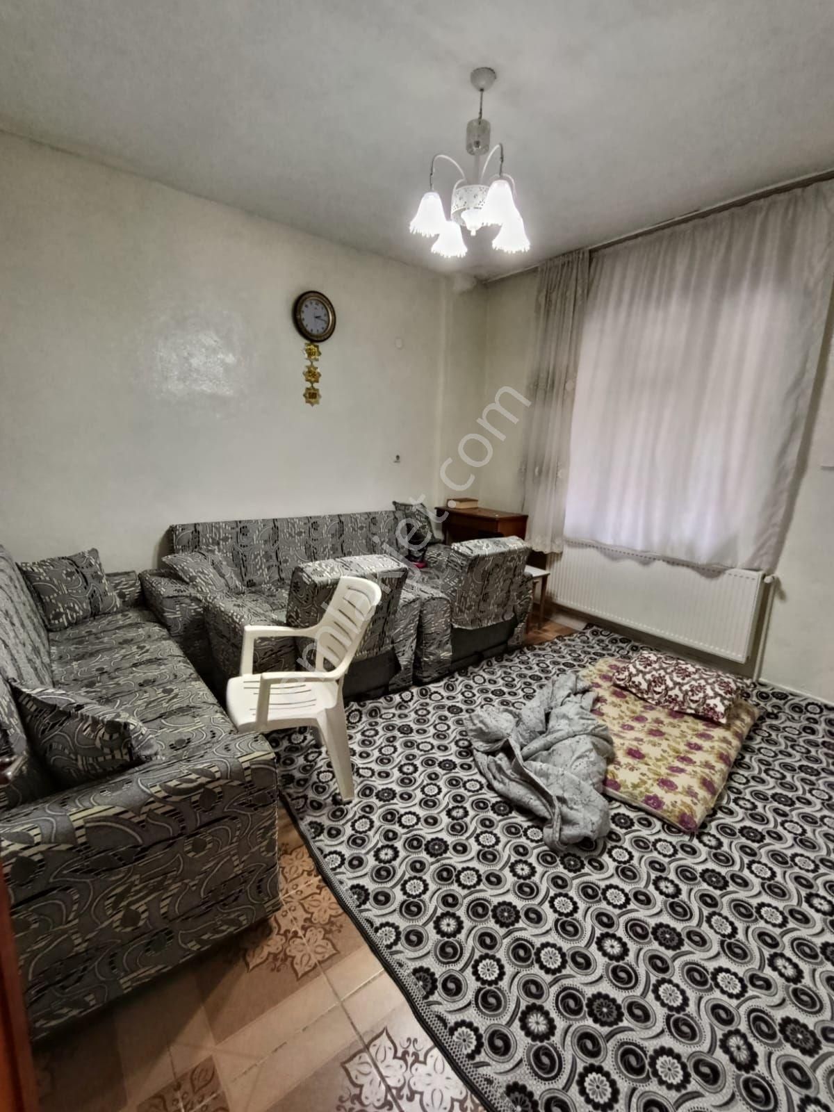 Beyazlarda Satlık 2+1 Daire - Görsel 3