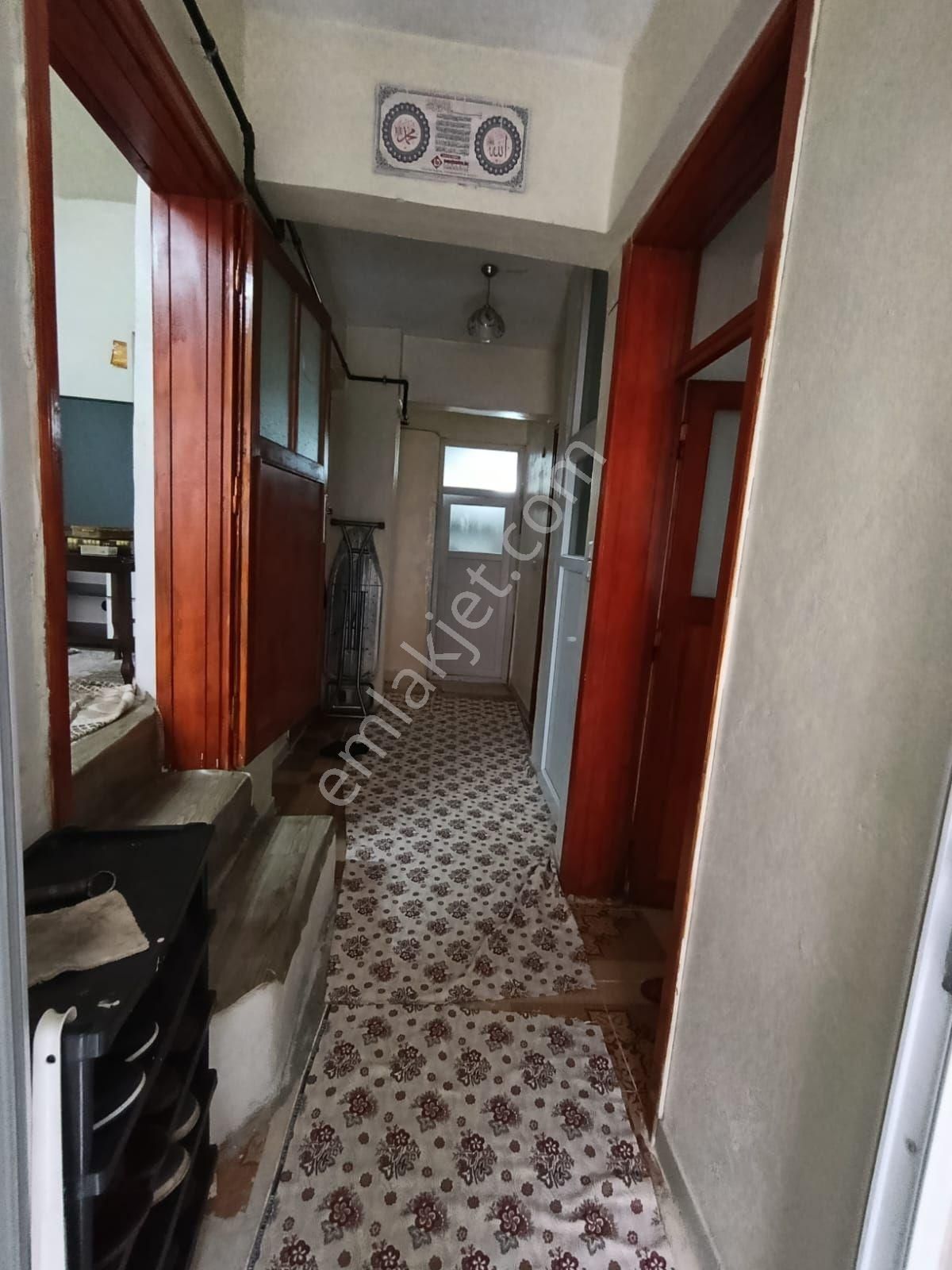 Beyazlarda Satlık 2+1 Daire - Görsel 9