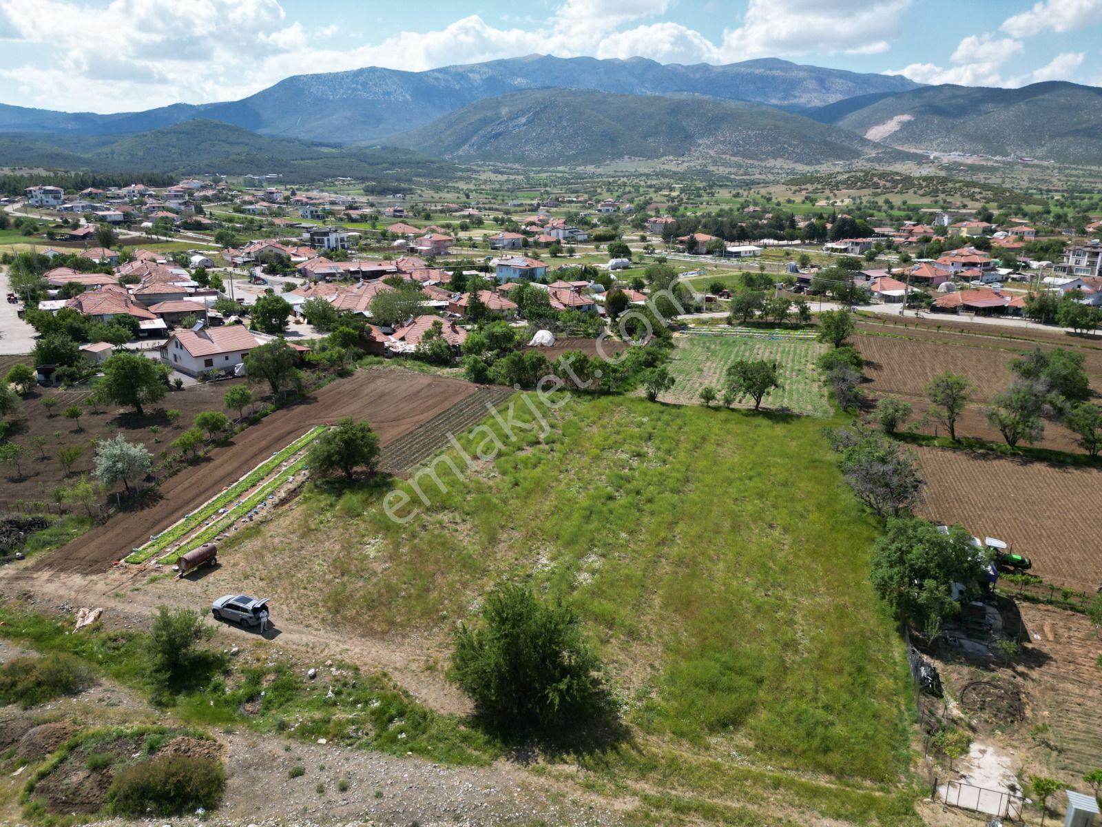 Acıpayam Alaattin Mahalle Merkezinde 324 M2 Satılık İmarlı Arsa
