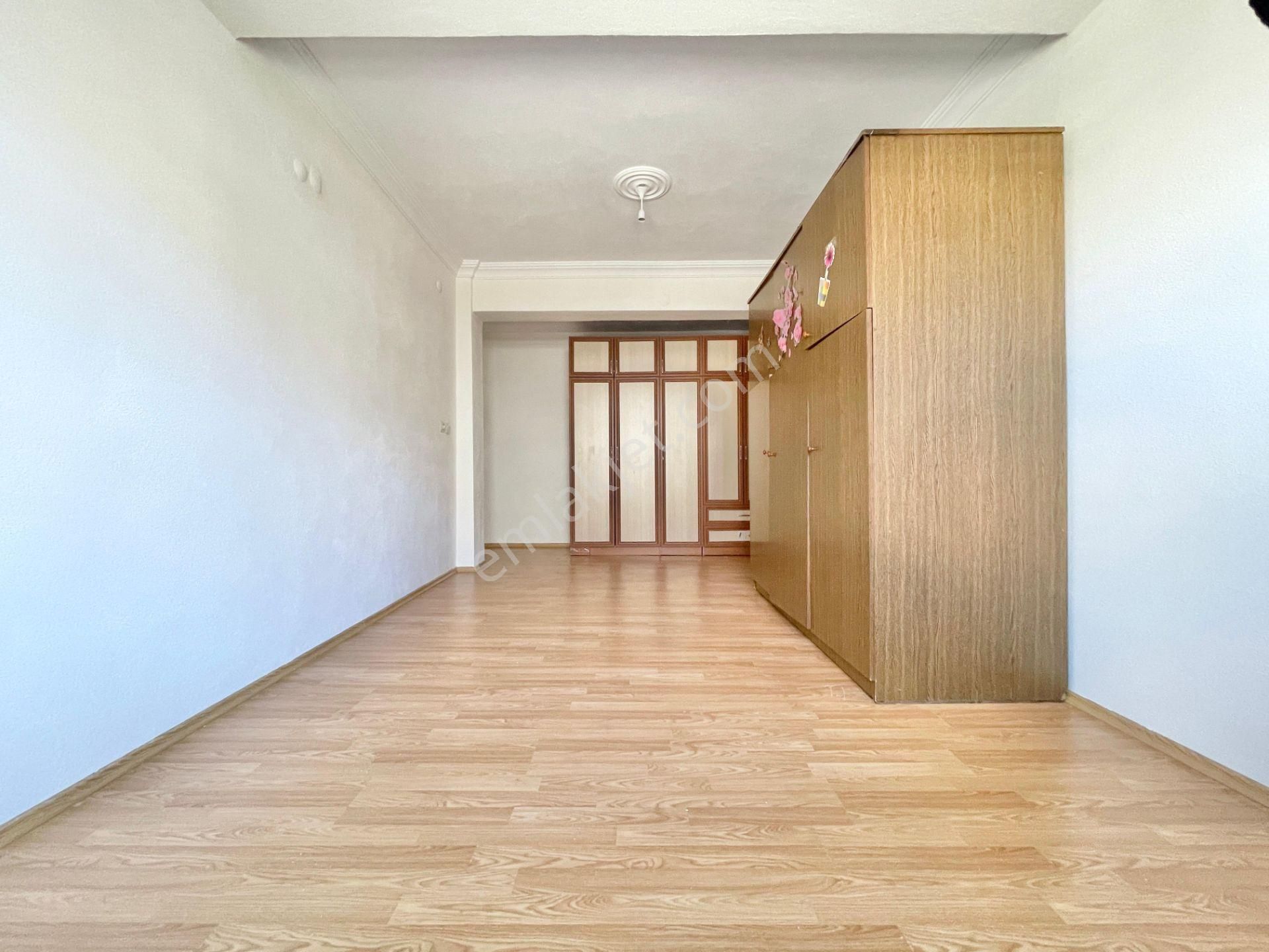 Berkay Demirel'den Altınkumda Denize 200 Metre Çift Balkon 2+1 Daire - Görsel 28