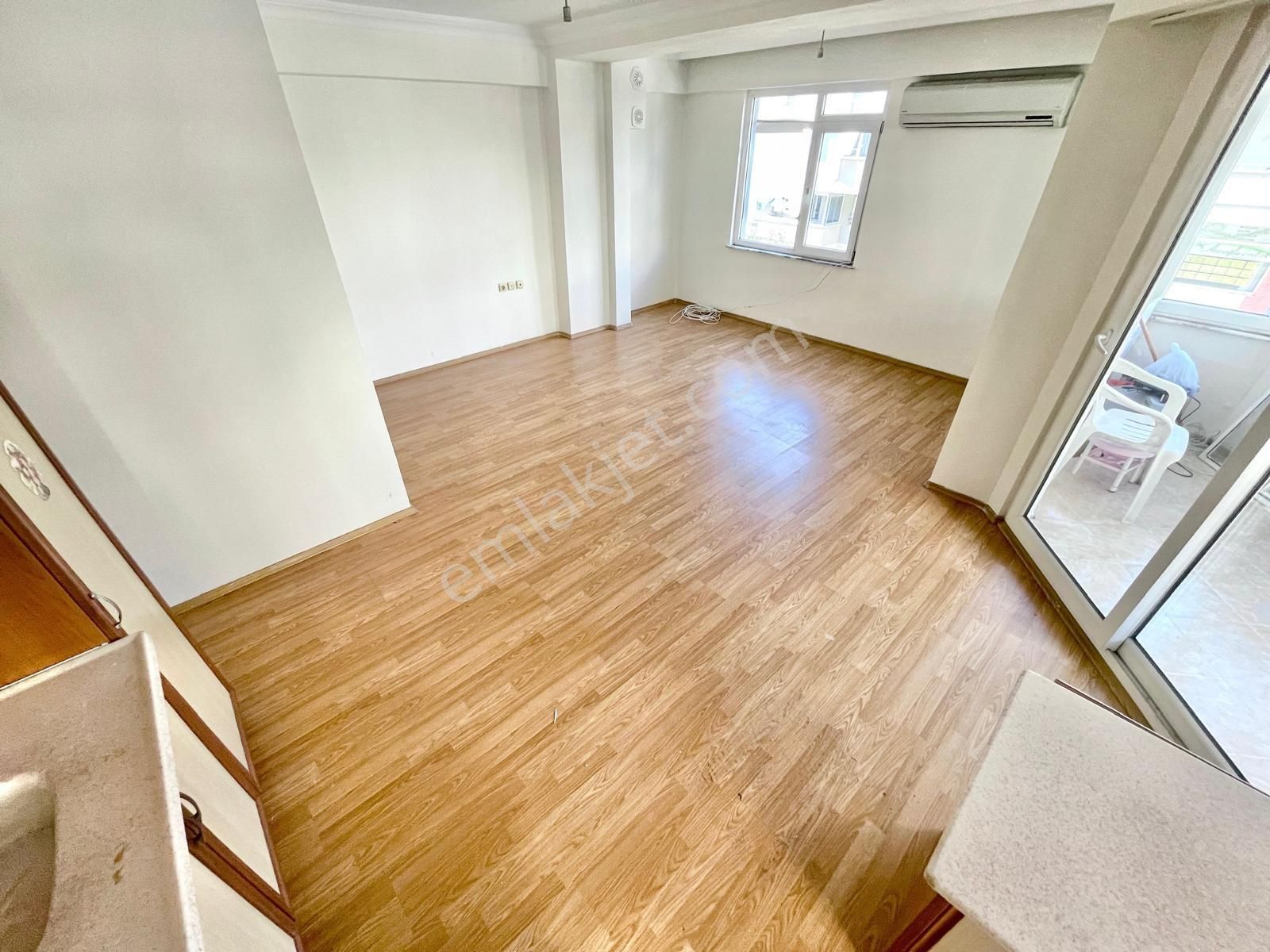 Berkay Demirel'den Altınkumda Denize 200 Metre Çift Balkon 2+1 Daire - Görsel 5