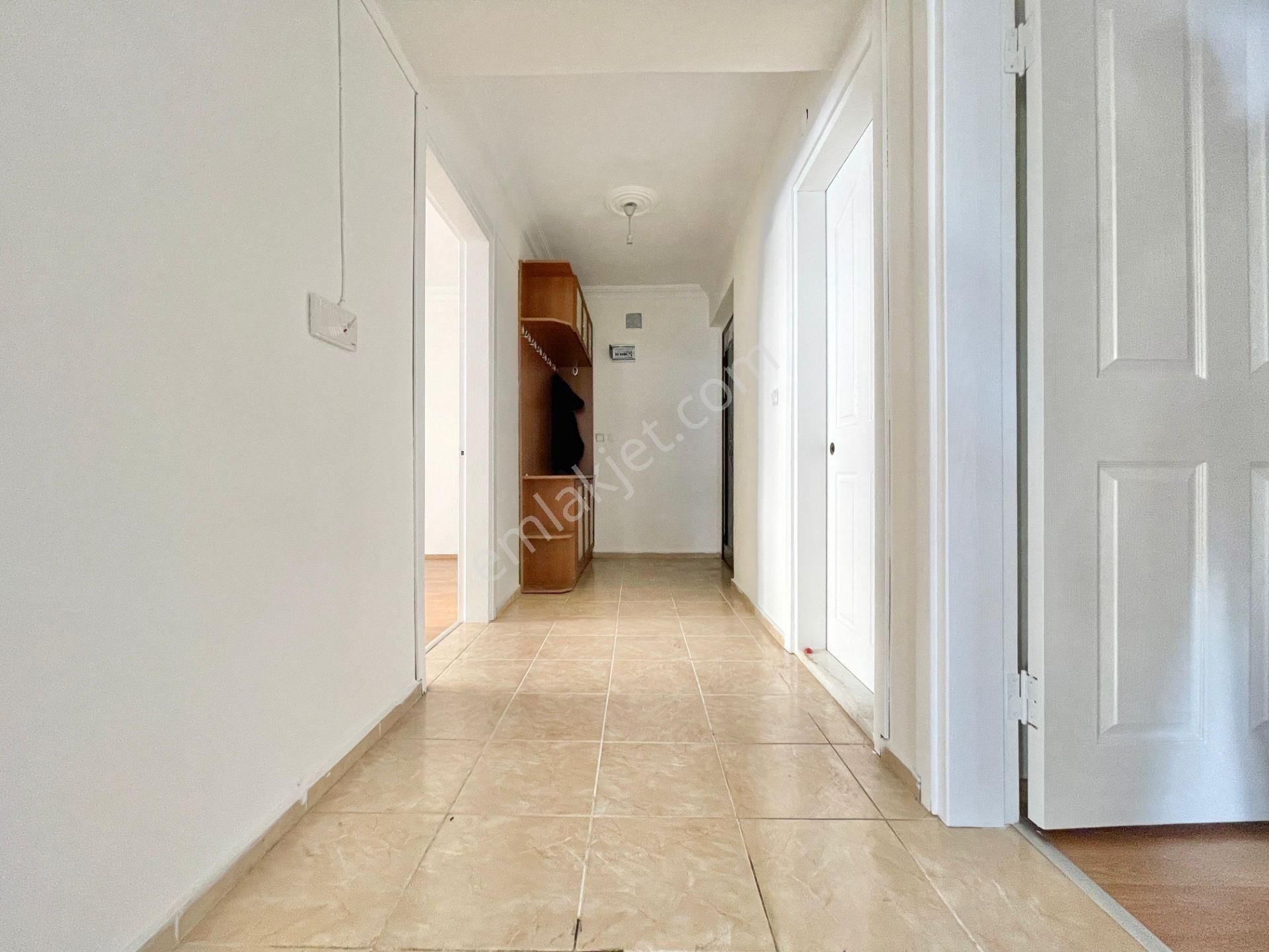 Berkay Demirel'den Altınkumda Denize 200 Metre Çift Balkon 2+1 Daire - Görsel 3
