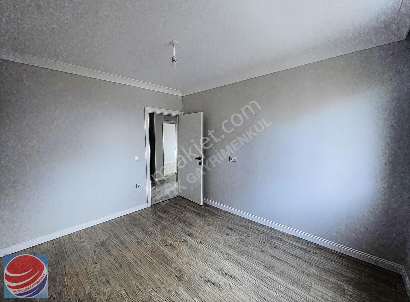 Silivri Merkezde Satılık 2+1 Açık Mutfak Sıfır Arakat Daire - Görsel 25