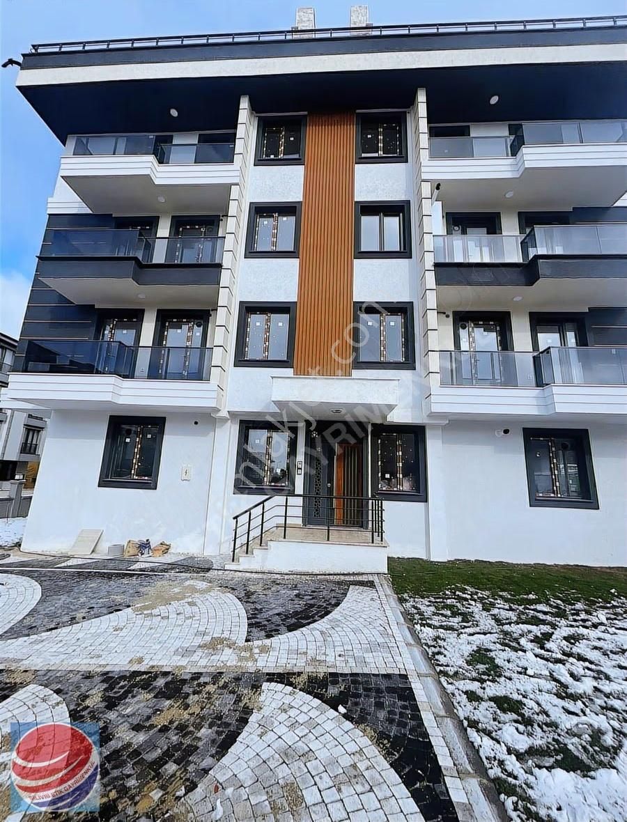 Silivri Merkezde Satılık 2+1 Açık Mutfak Sıfır Arakat Daire - Görsel 26