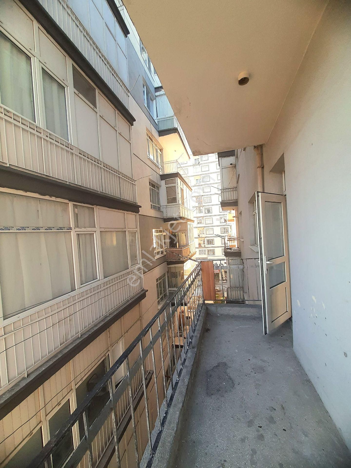 İvedik Cadde Yakını Yeşilevler Merkezde 3+1 Satılık Daire - Görsel 9