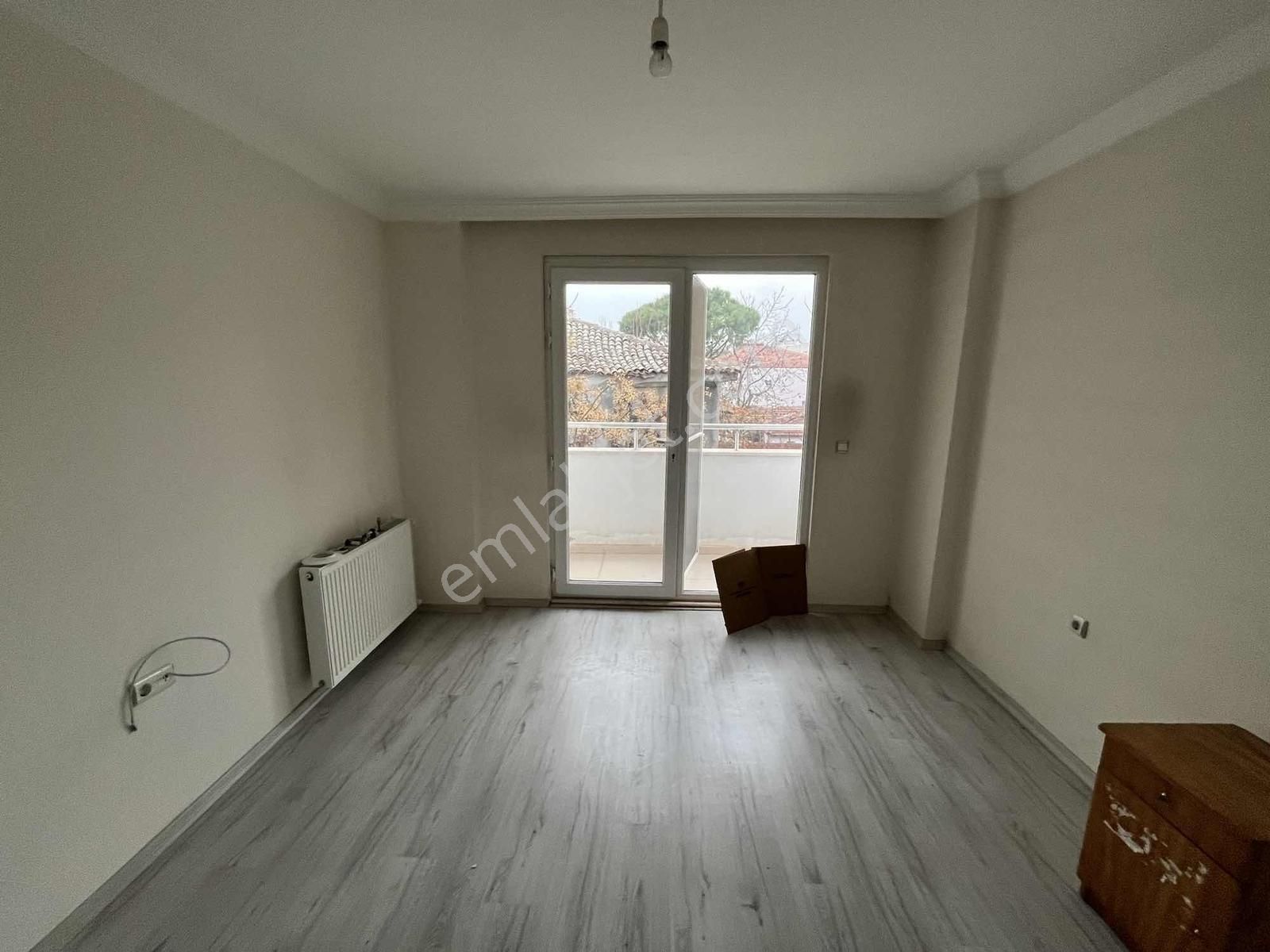 Gömeç Mithatpaşa Mahallesi Doğalgazlı Asansörlü Kiralık Daire - Görsel 20