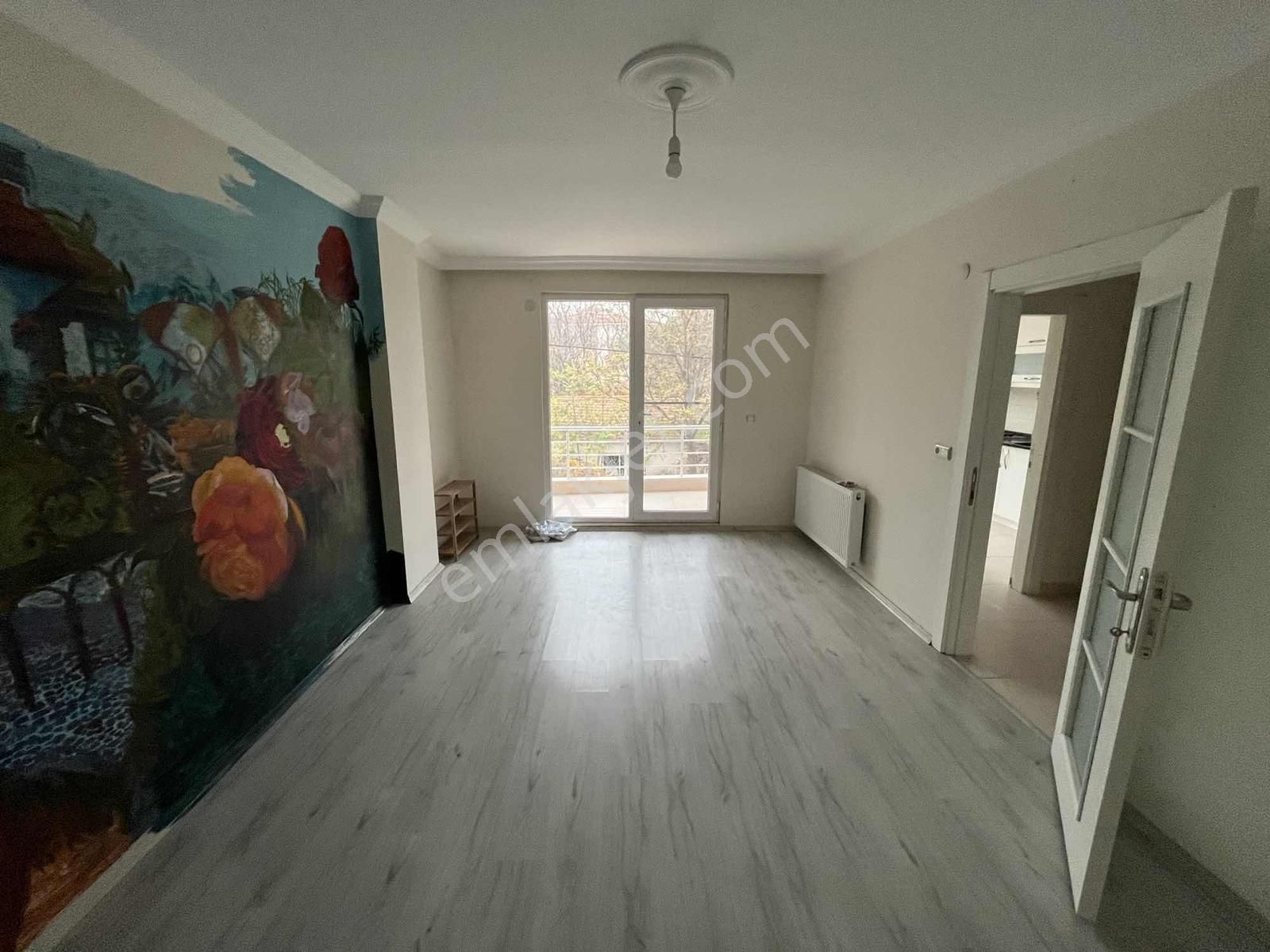 Gömeç Mithatpaşa Mahallesi Doğalgazlı Asansörlü Kiralık Daire - Görsel 16