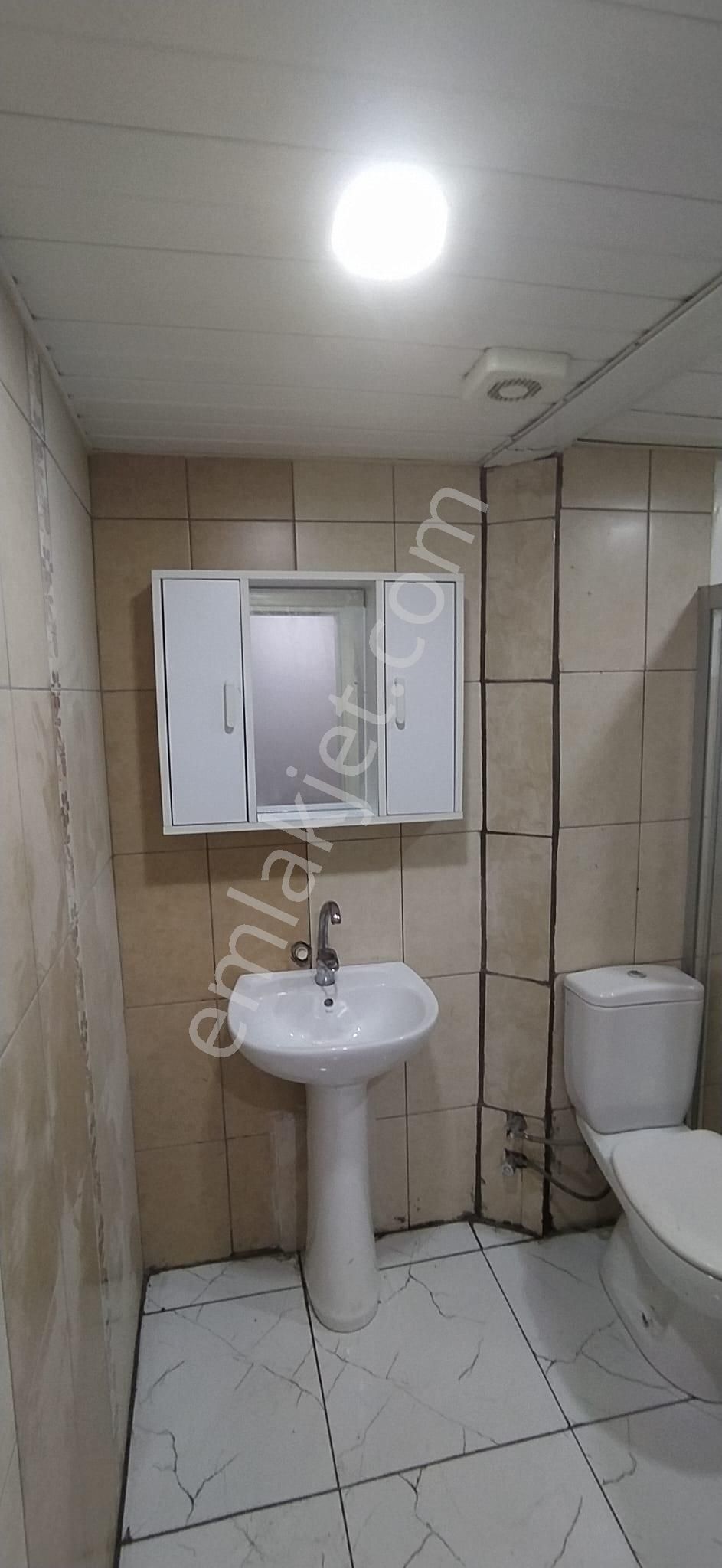 Muhteşem Lokasyonda Ayrı Mutfaklı Yatırımlık 1+1 - Görsel 18