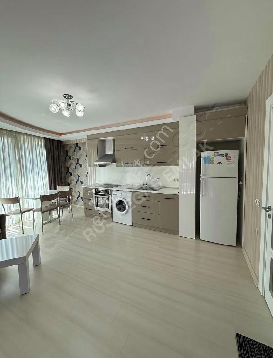 Liman Turkuaz Satılık Daire Katta Eşyalı Havuzlu - Görsel 12