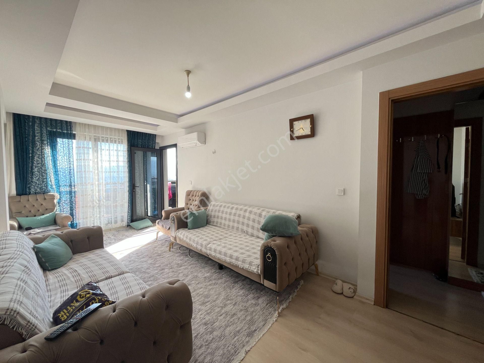 Gümüşpala'da Deniz Manzaralı Ankastreli Asansörlü 2+1 Satılık Daire - Görsel 2