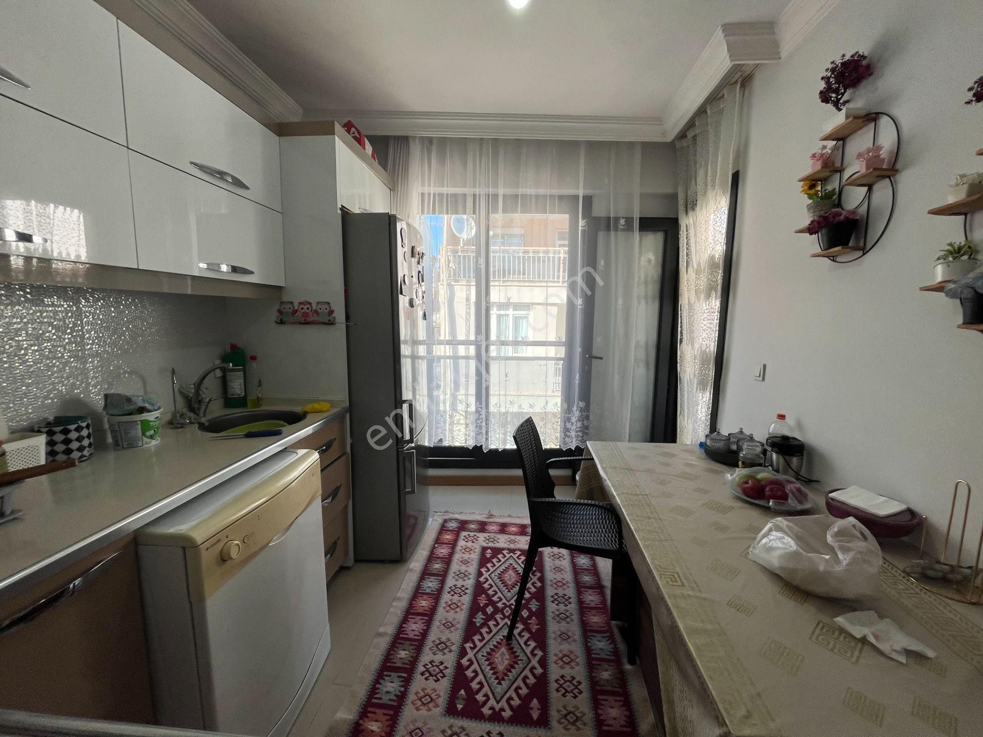 Gümüşpala'da Deniz Manzaralı Ankastreli Asansörlü 2+1 Satılık Daire - Görsel 16