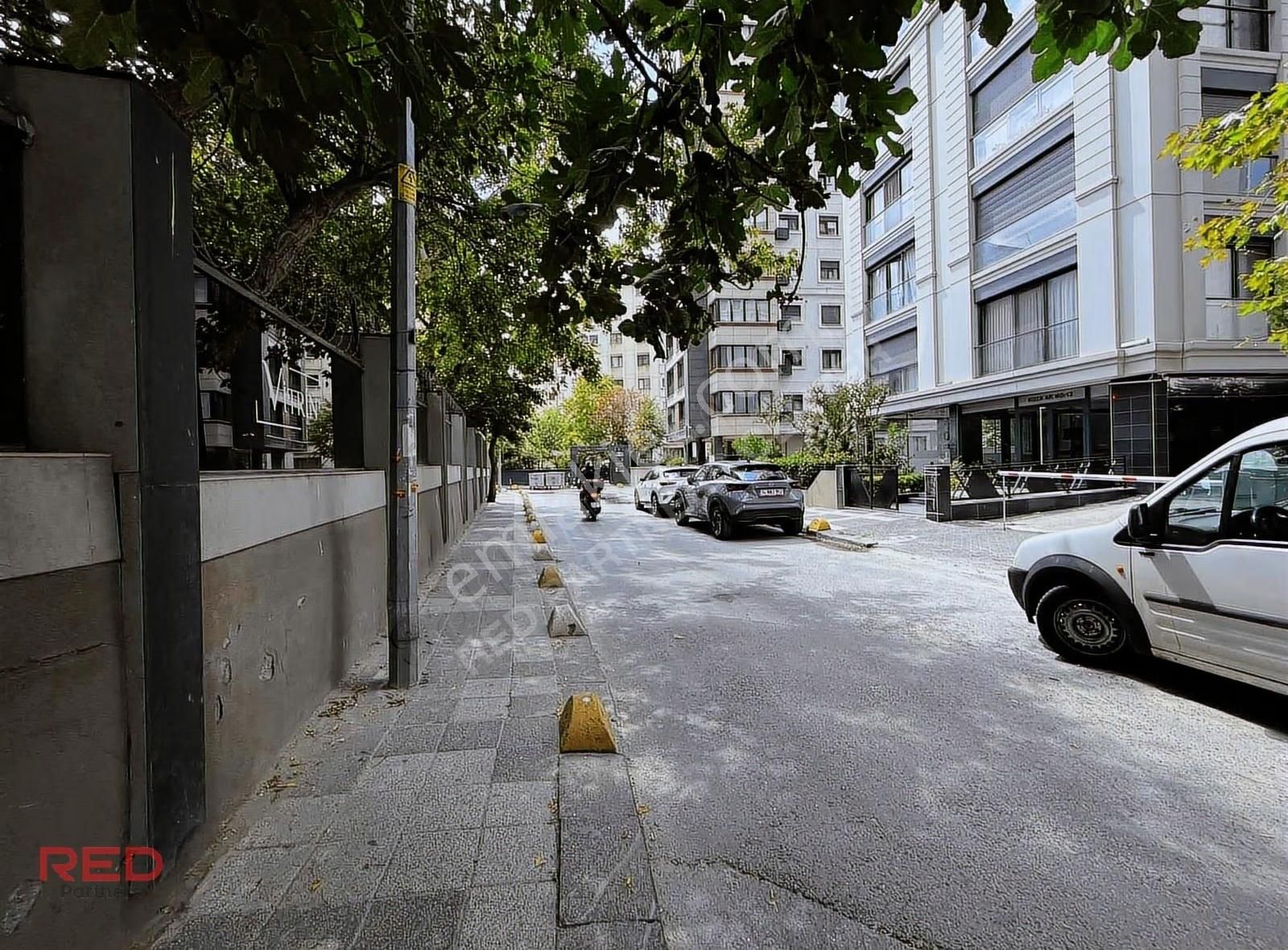 Kozyatağı Metroya 2 Dakika 2+1 Deniz Manzaralı Sıfır Daire - Görsel 33