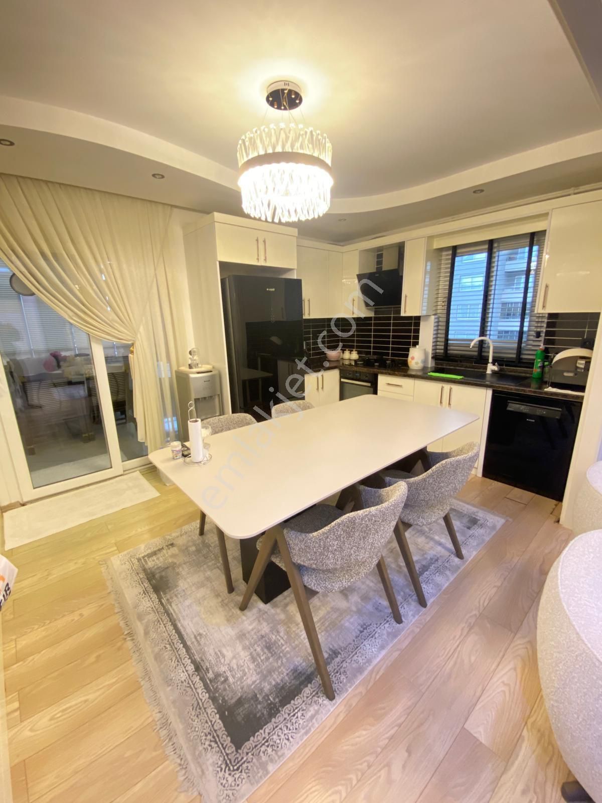 Mersin Yenişehir Limonluk Mah. 3+1 Bağımsız Mutfak Genis Daire - Görsel 8