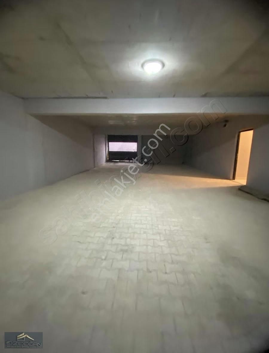 Aktoprak Mahallesinde 2+1 Havuzlu 1.sınıf İşçilikte Daireler - Görsel 14