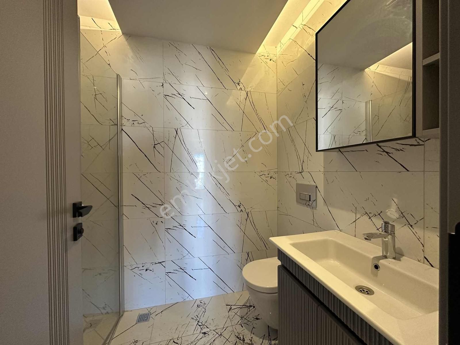 Kuşadası'nın Kalbinde Sosyal Tesisli 2+1 Satılık Lüks Residence - Görsel 5