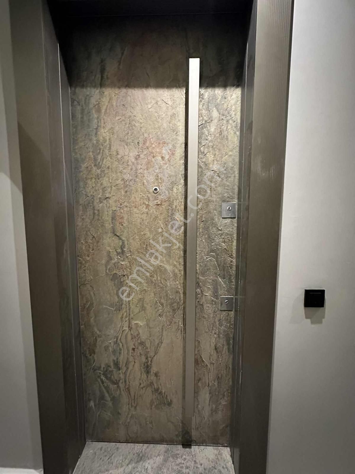 Kuşadası'nın Kalbinde Sosyal Tesisli 2+1 Satılık Lüks Residence - Görsel 4