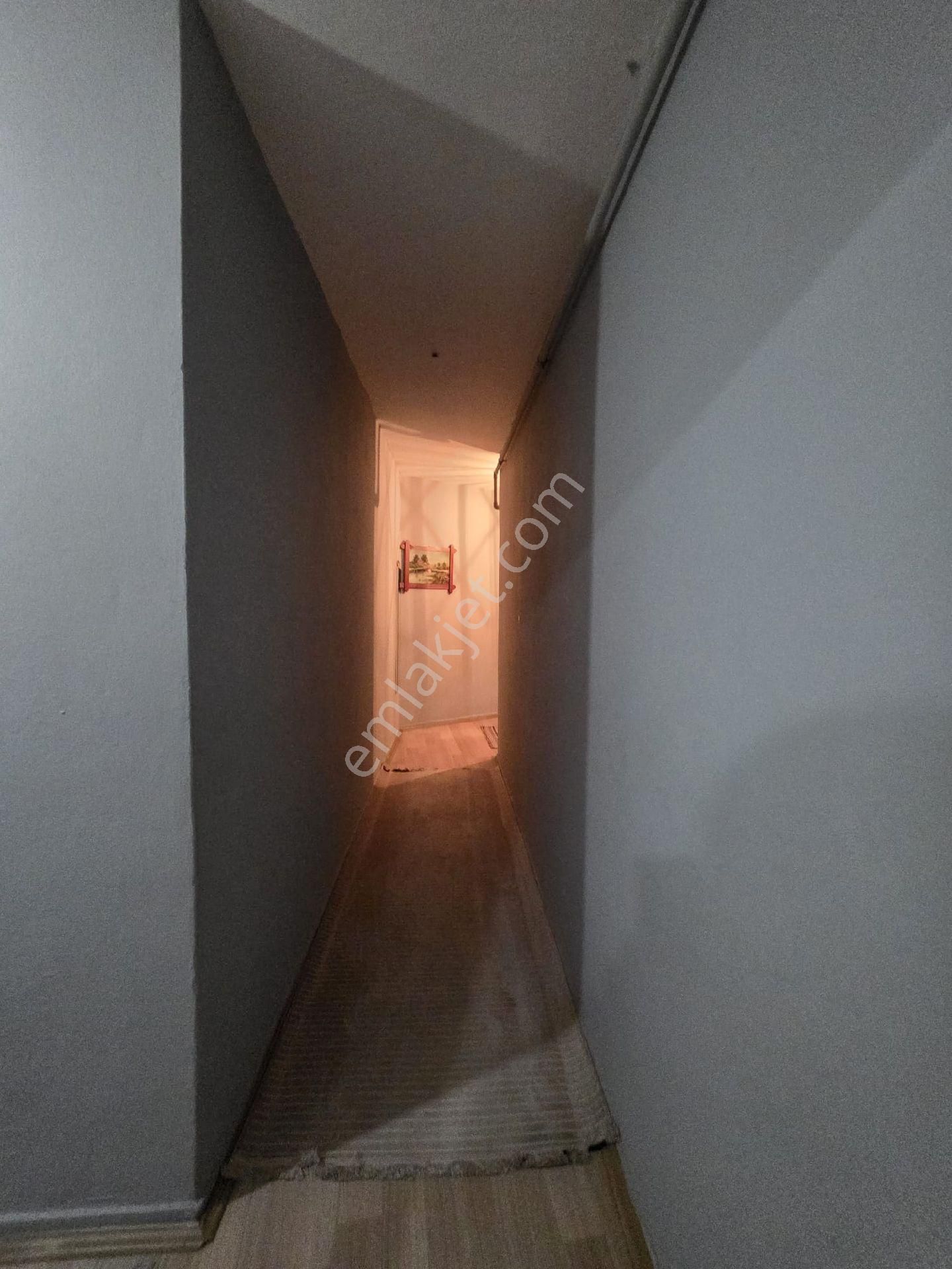 Bursa Emlak Alem-i Çarşı Merkezinde Arakat 2+1 90 M2 Fırsat Daire - Görsel 12