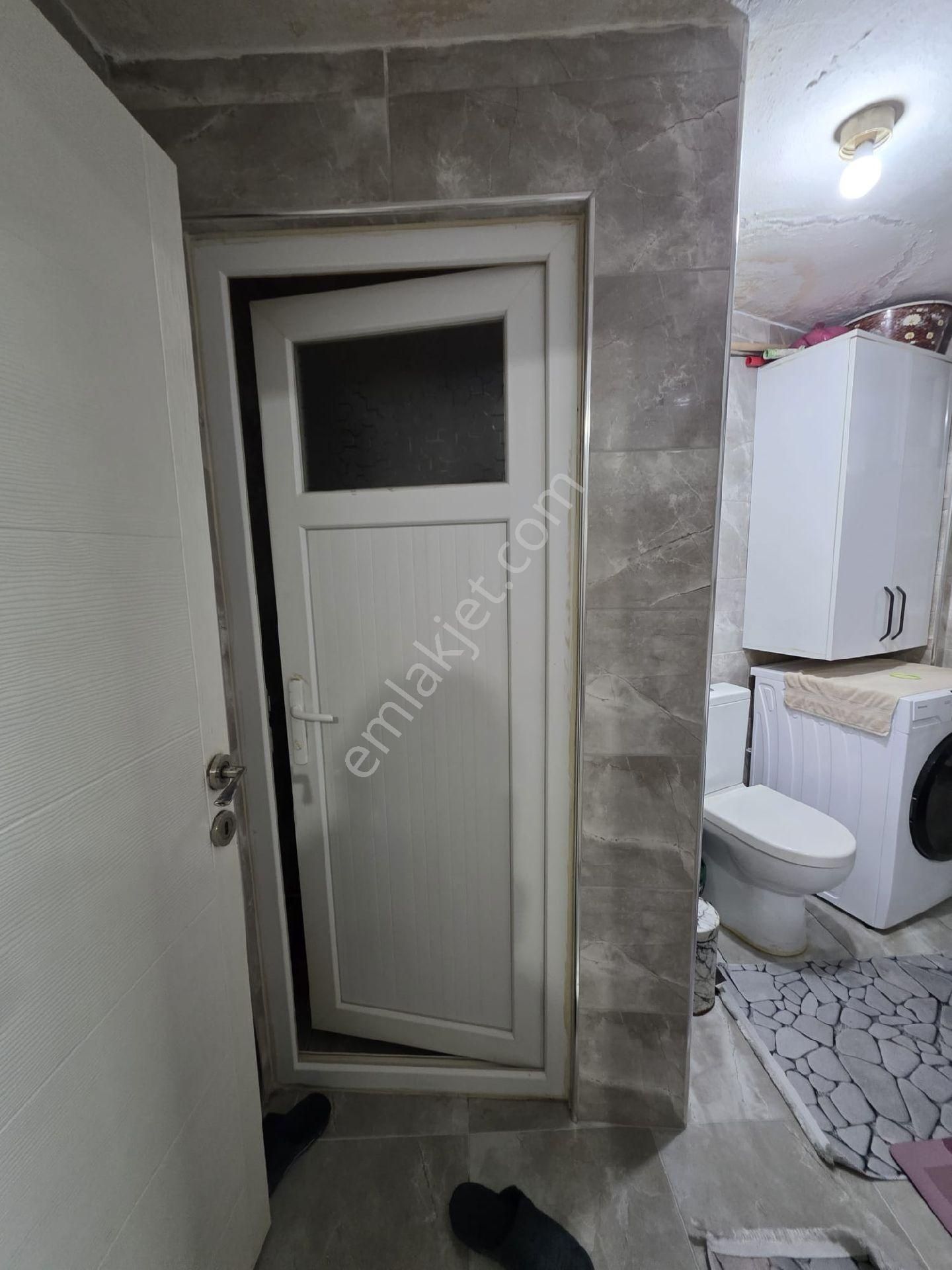 Bursa Emlak Alem-i Çarşı Merkezinde Arakat 2+1 90 M2 Fırsat Daire - Görsel 7