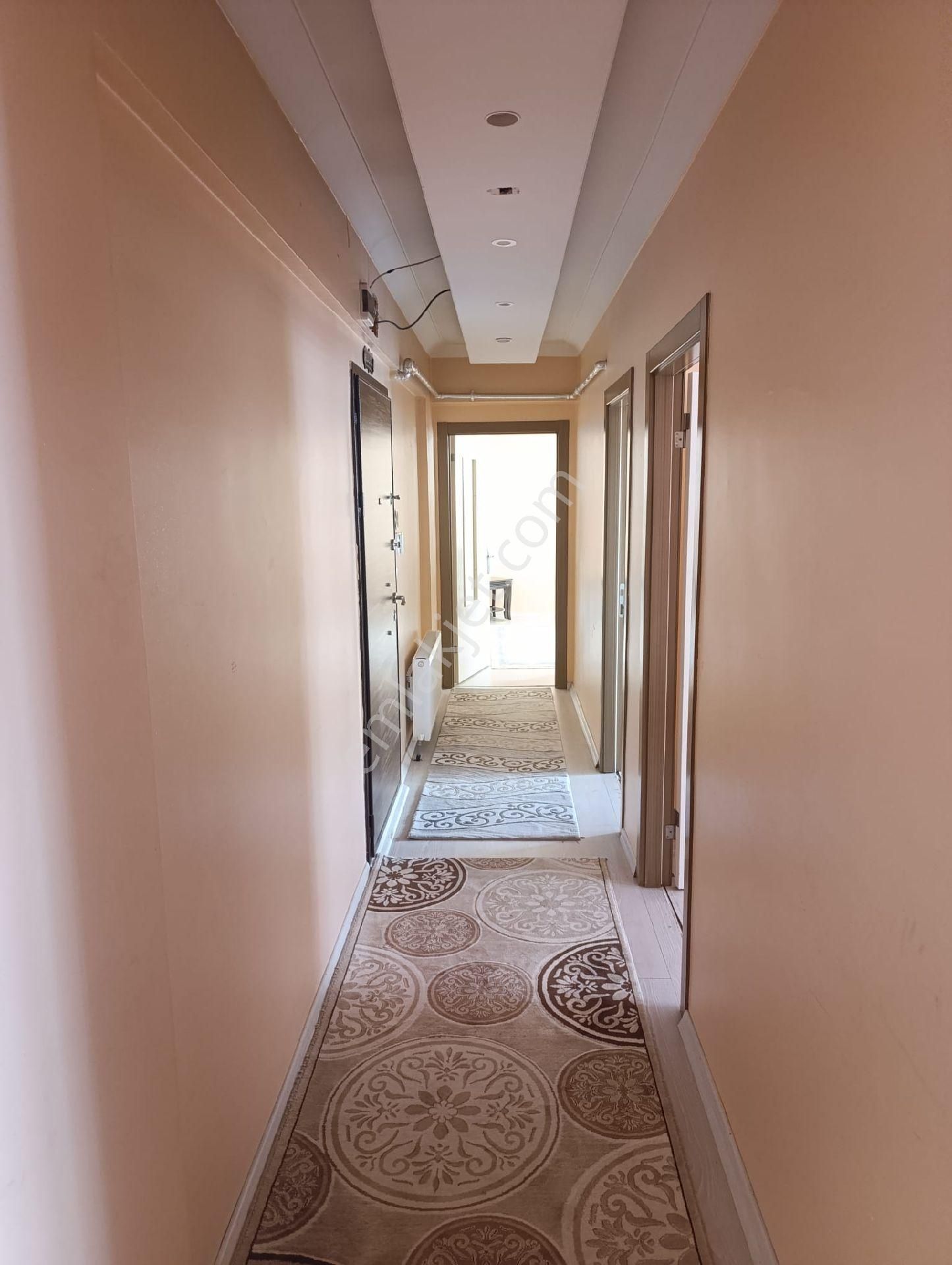 Yükseltepe Mah Satılık 2+1 Yapılı Geniş Ferah Daire 2 Kat - Görsel 3