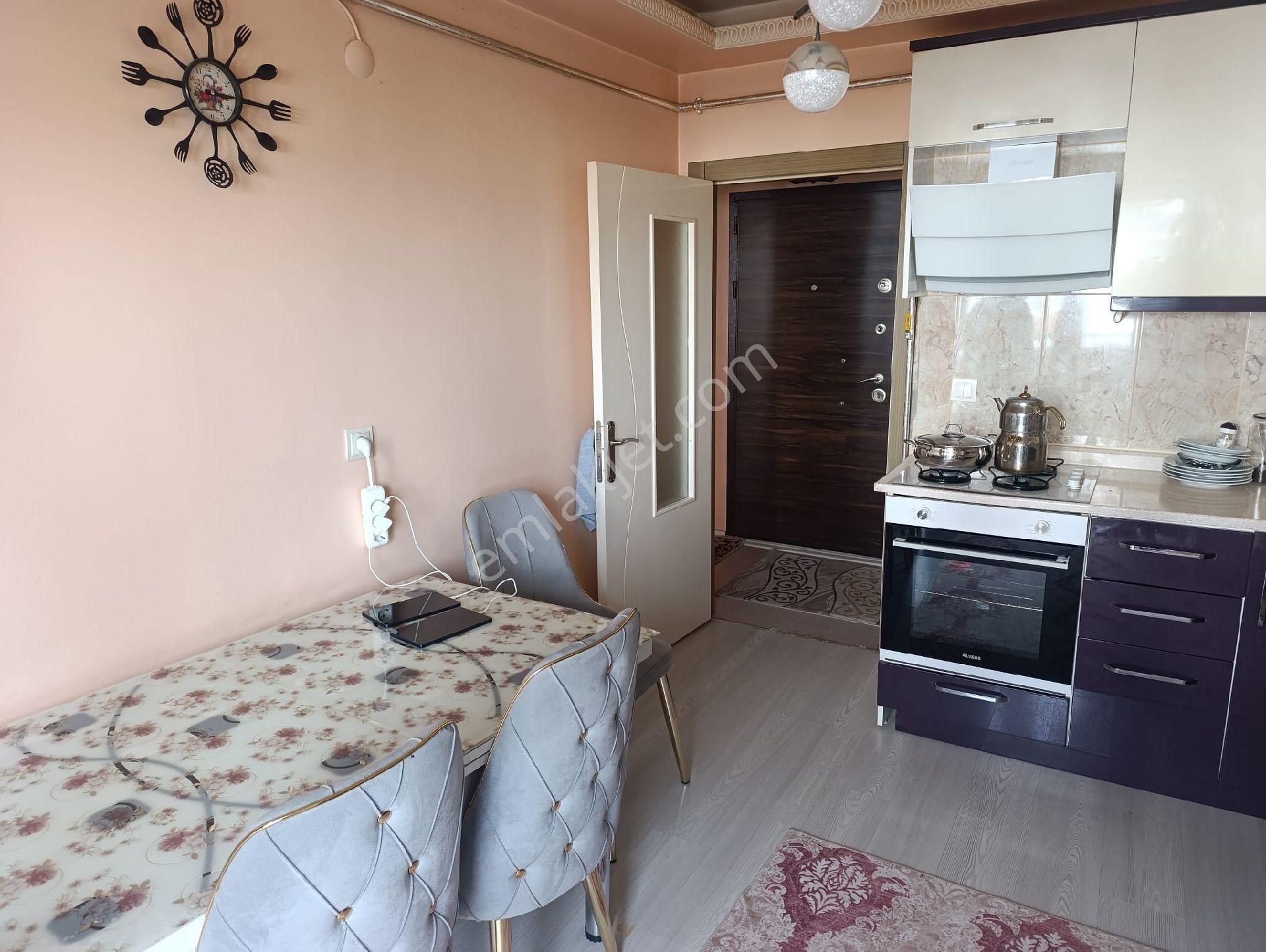 Yükseltepe Mah Satılık 2+1 Yapılı Geniş Ferah Daire 2 Kat - Görsel 9