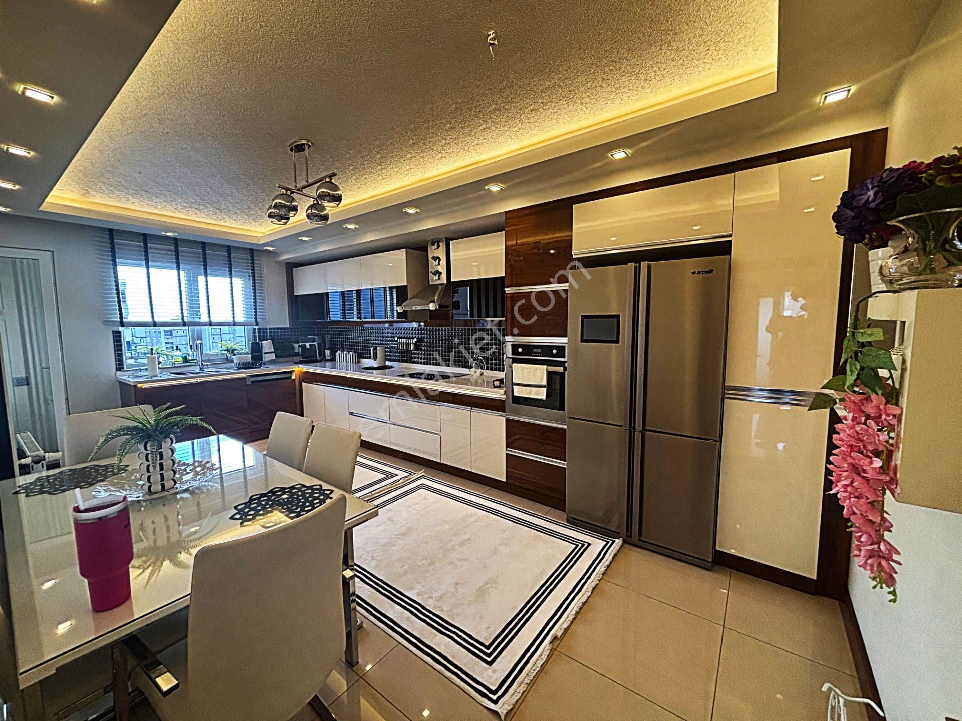 Full Donanımlı Elit Ve Prestijli Site İçi Arakat 3+1 - Görsel 5